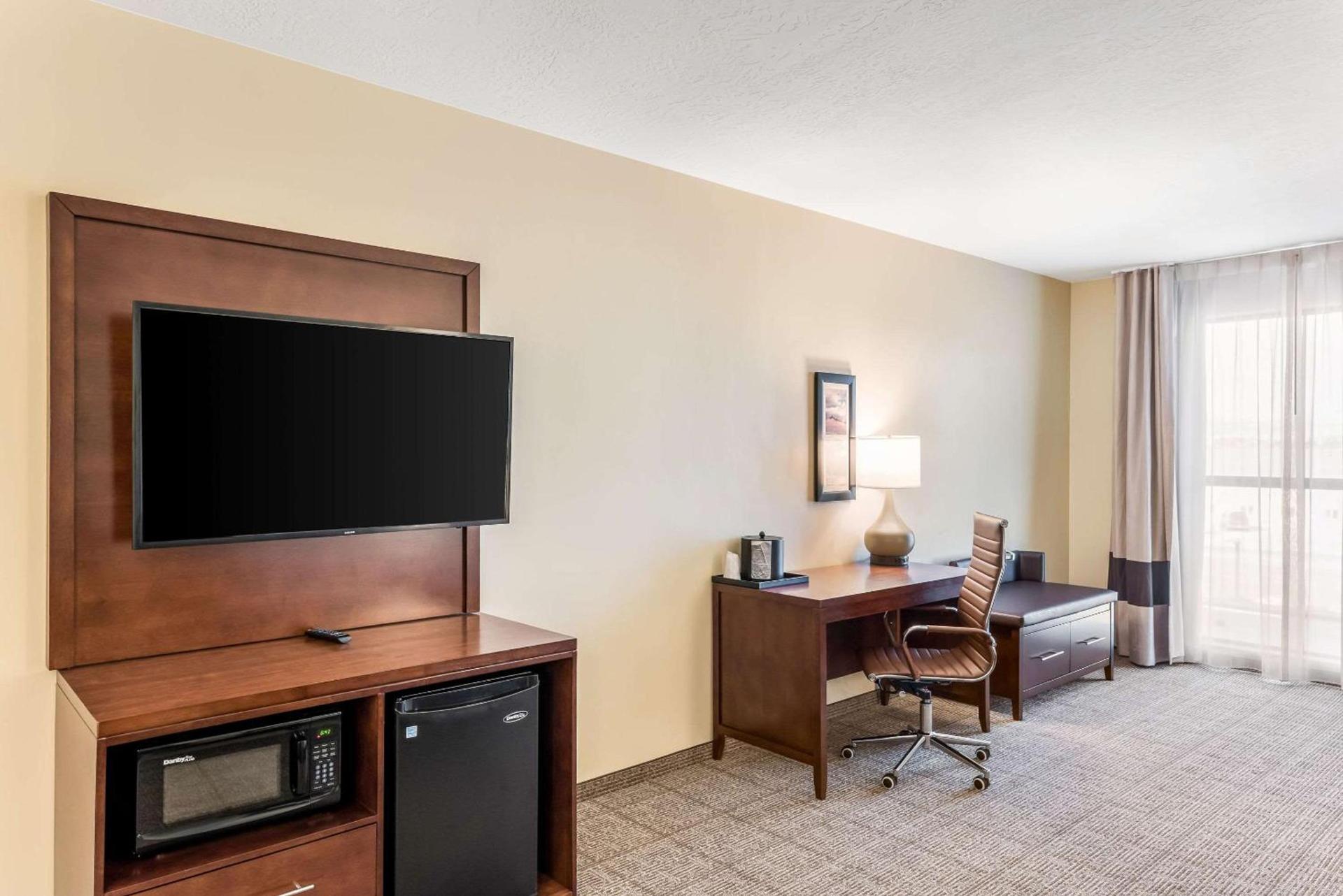 Comfort Inn & Suites Zion Park Area photo 27