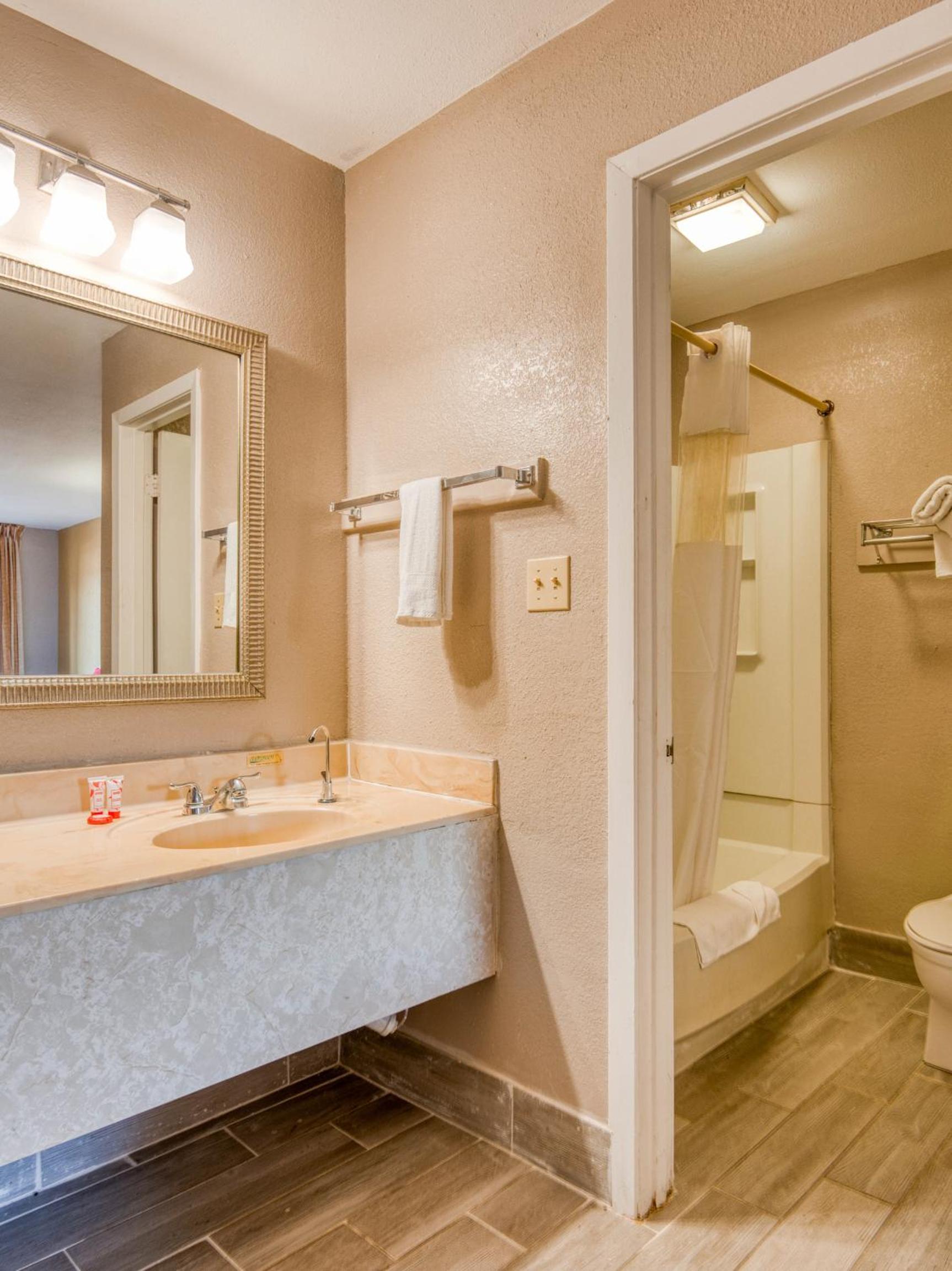 Motel 6 Vicksburg, MS photo 18