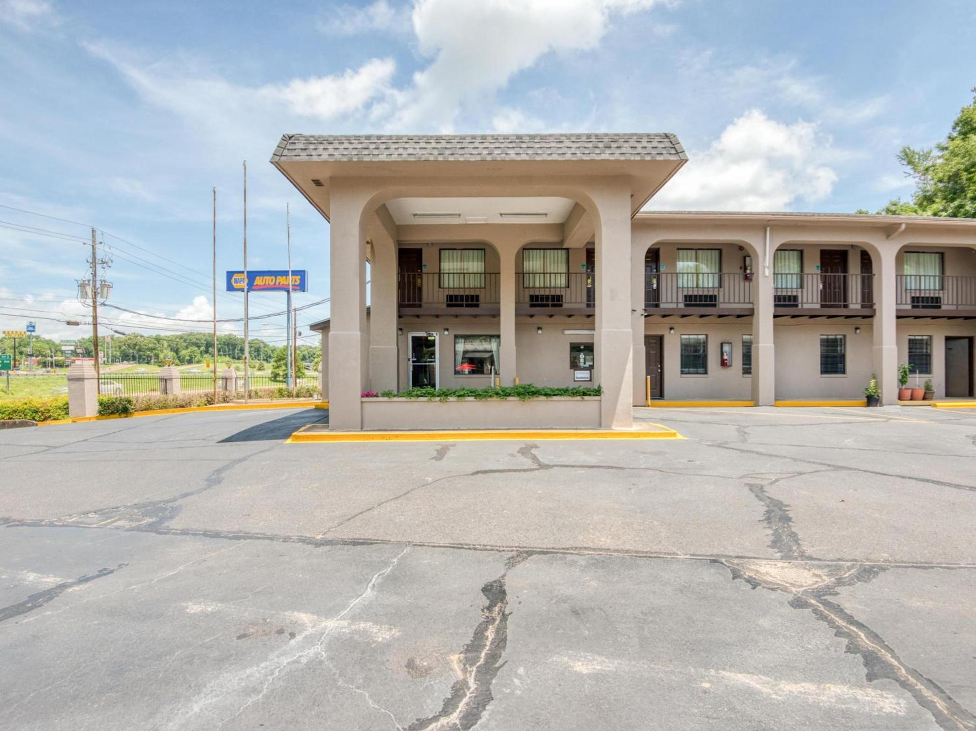 Motel 6 Vicksburg, MS photo 11