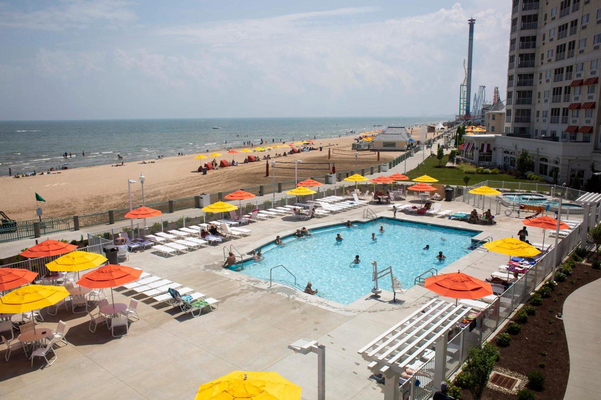 Cedar Point Hotel Breakers photo 5
