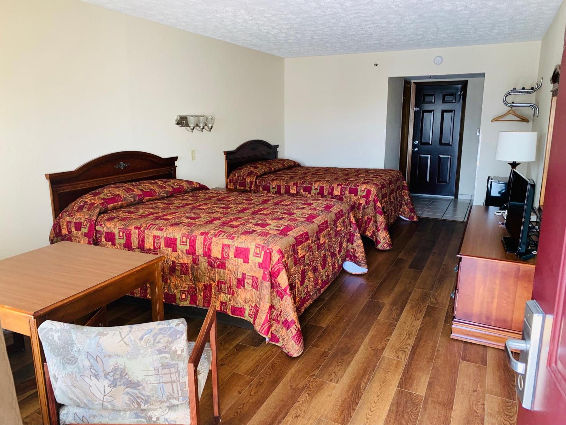 Landmark Inn On The River Sevierville photo 6