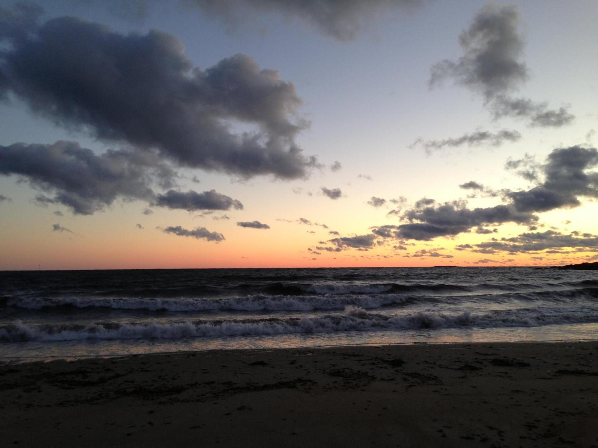 Bearskin Neck Motor Lodge photo 17