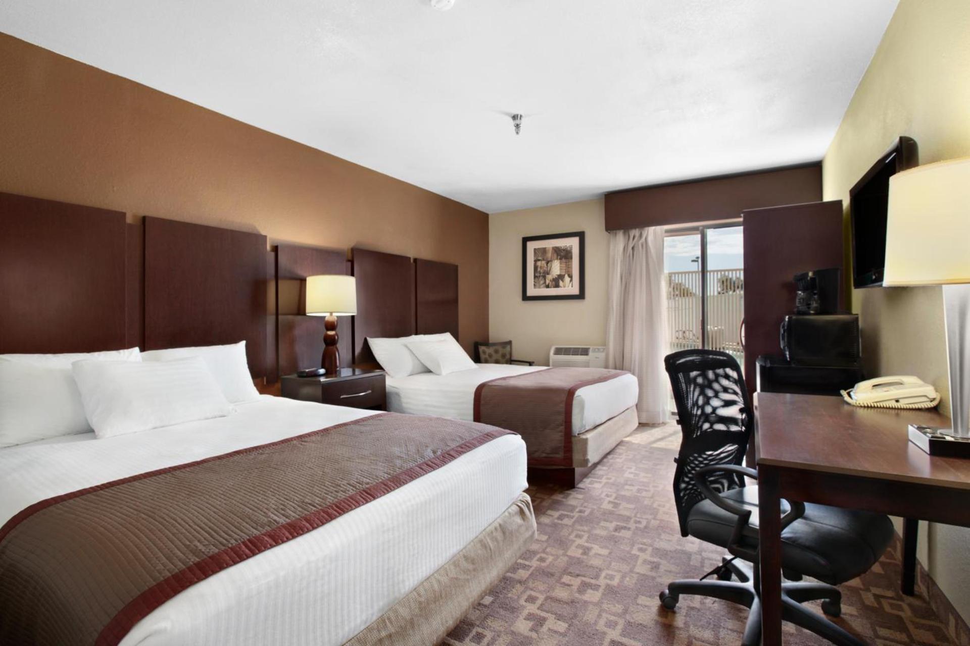 Rodeway Inn & Suites Chandler - Phoenix South I-10 photo 18