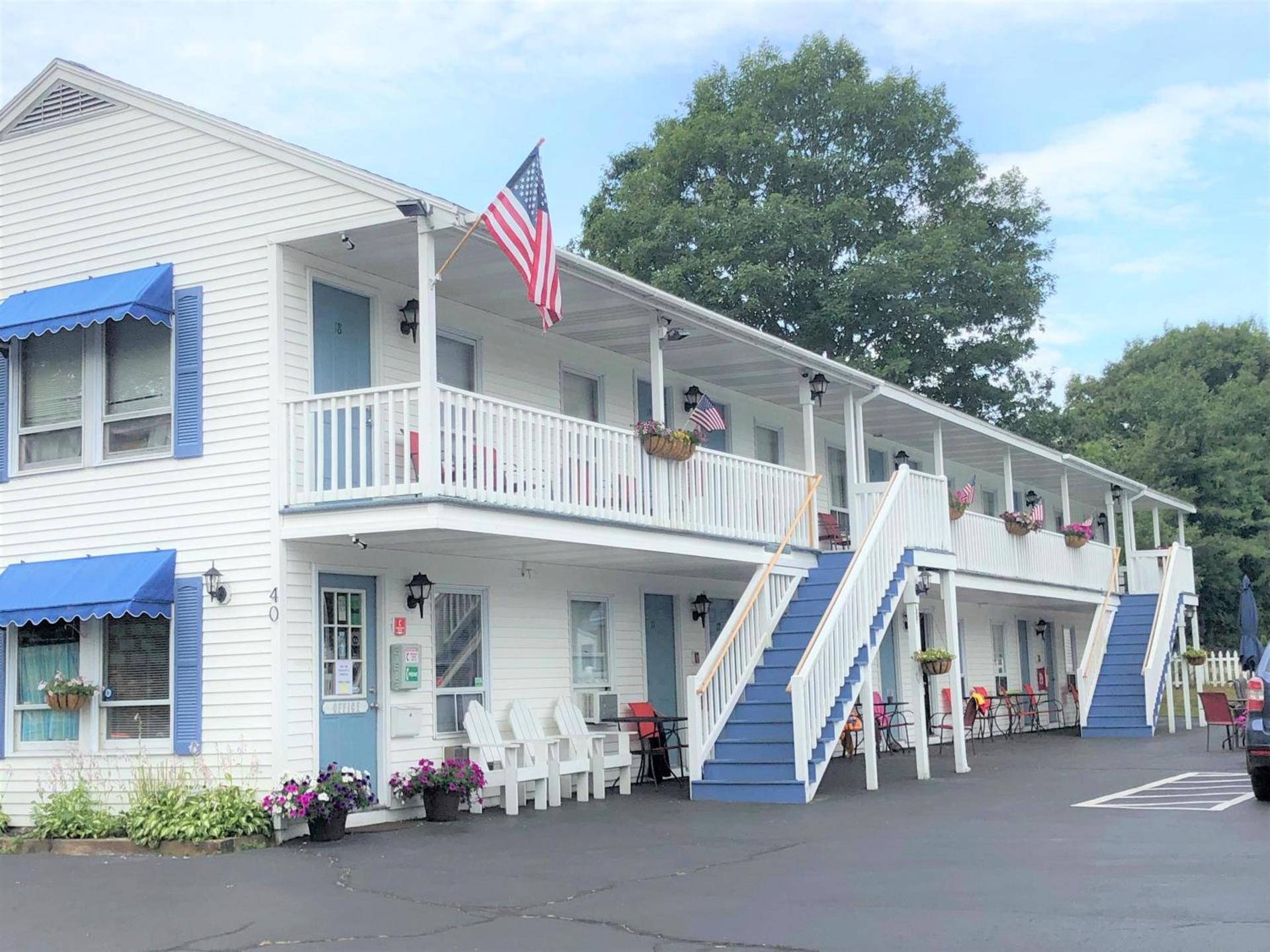 Seacoast Motel photo 2