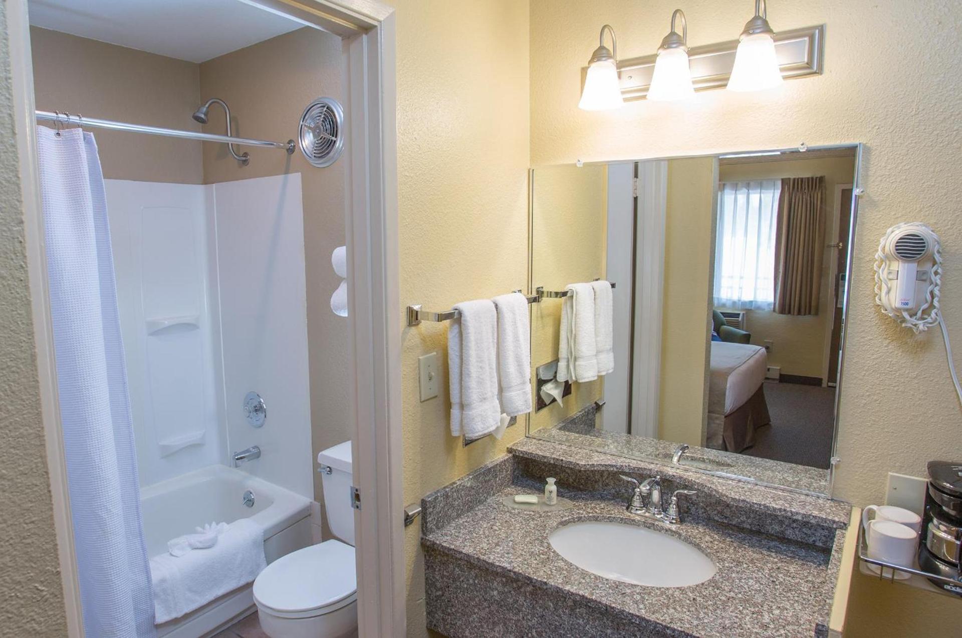 The Dalles Inn photo 6