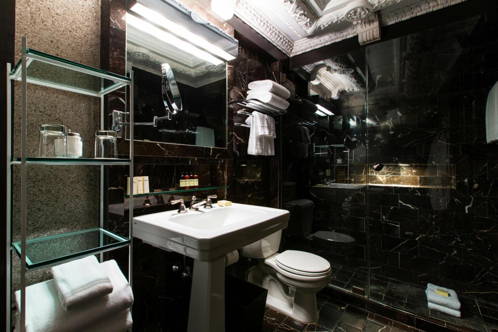 City Club Hotel photo 5