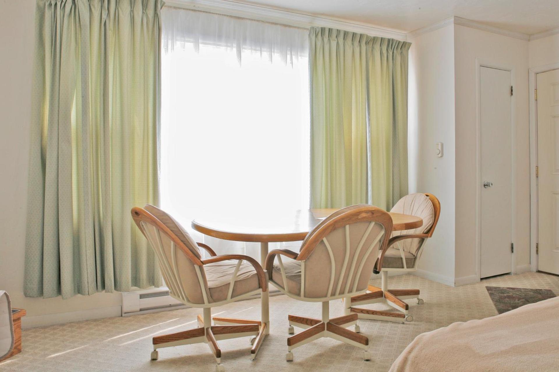 Peninsula Park-View Resort photo 6