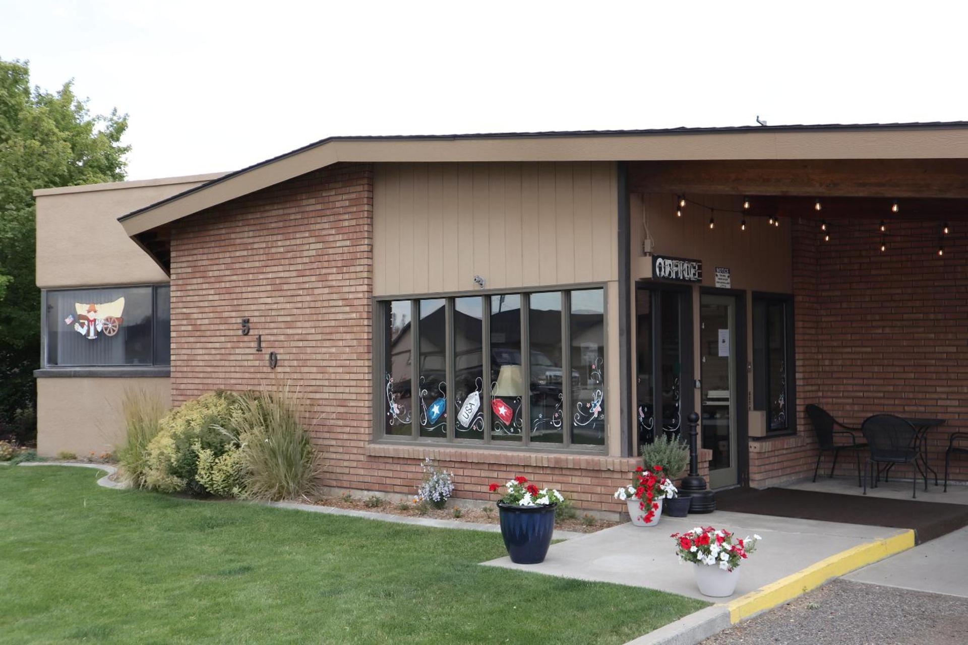 Oregon Trail Inn photo 4