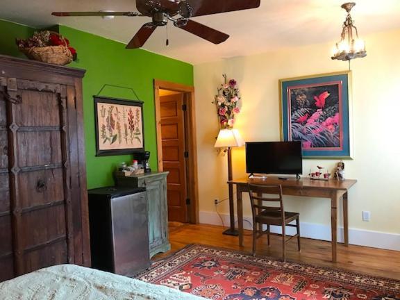 Swan River Inn photo 29