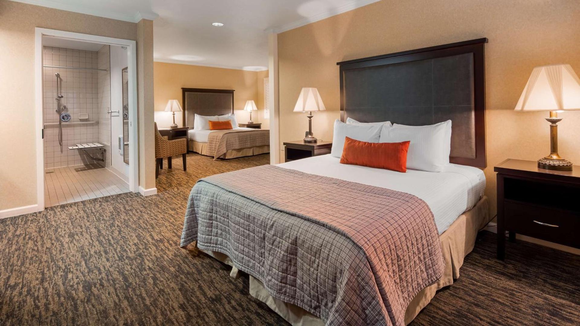 Best Western Plus Humboldt Bay Inn photo 6