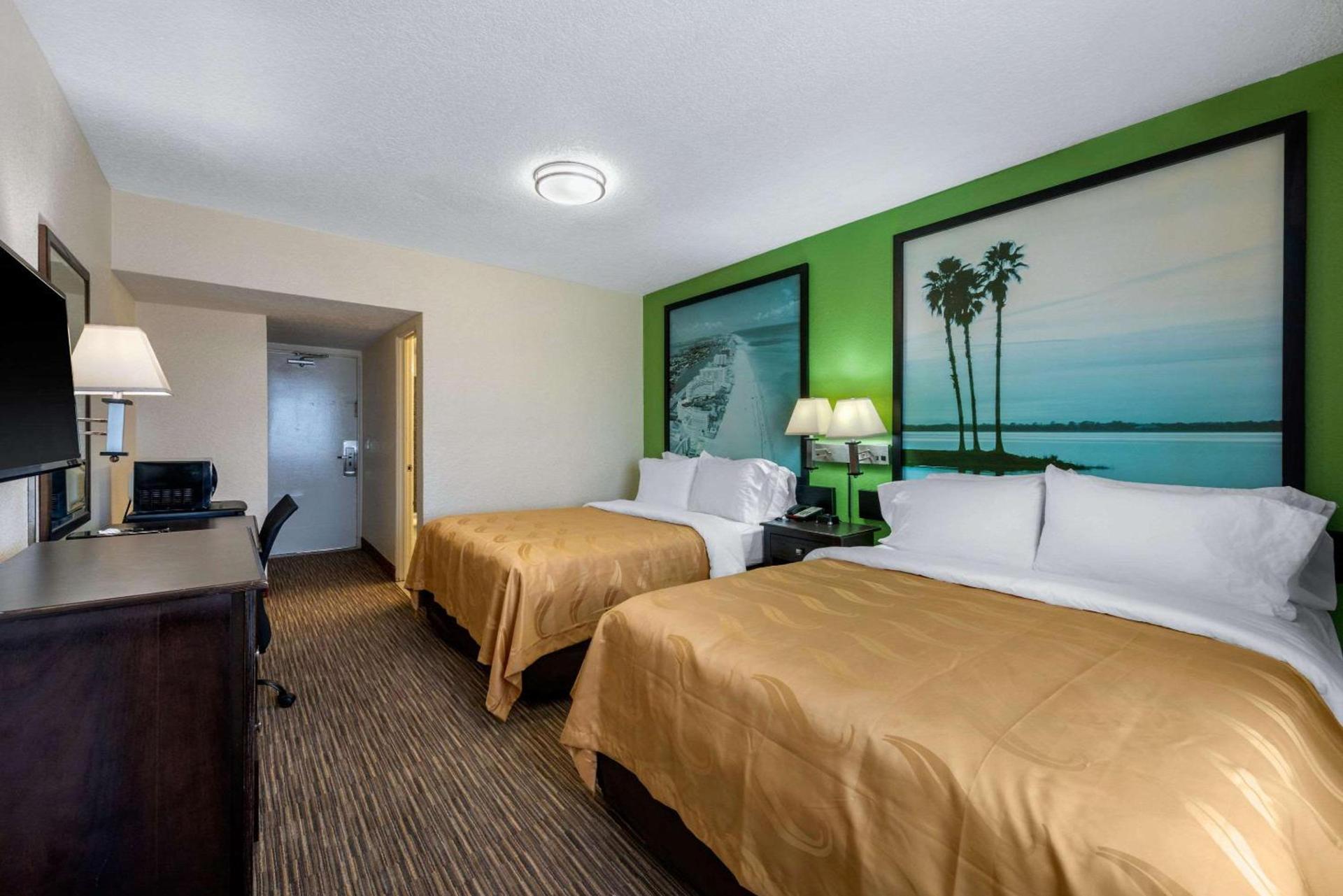 Quality Inn Daytona Beach Oceanfront photo 18