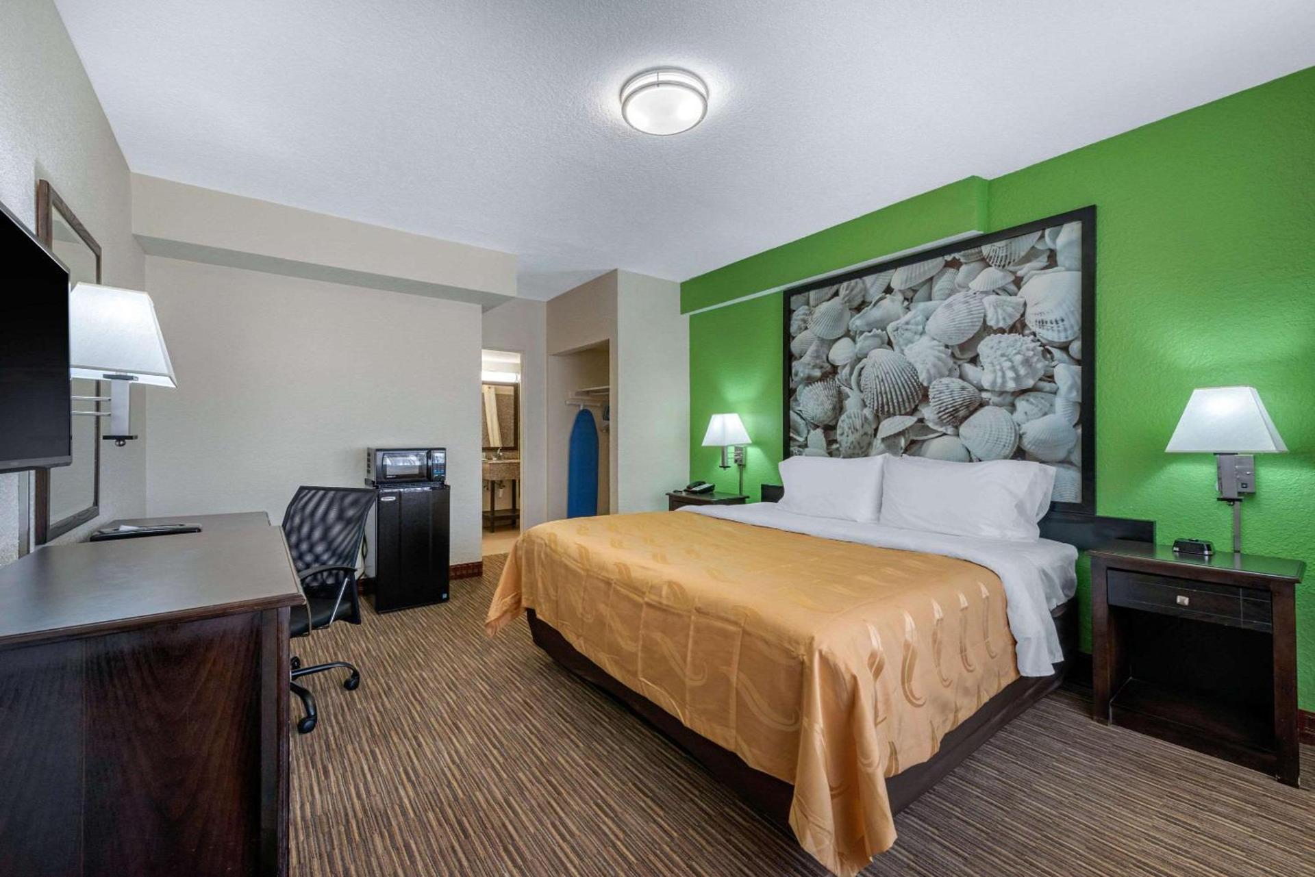 Quality Inn Daytona Beach Oceanfront photo 5