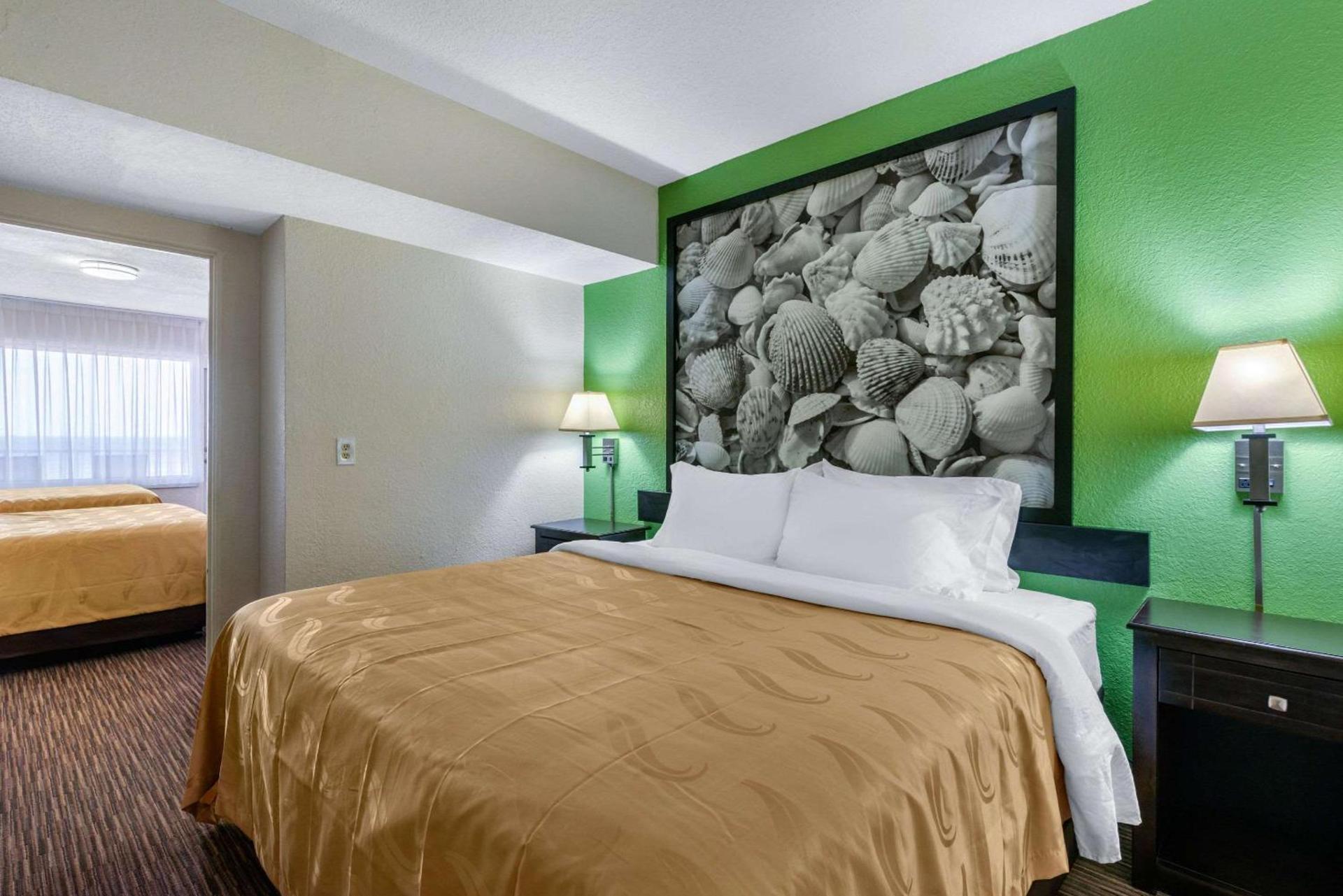 Quality Inn Daytona Beach Oceanfront photo 25