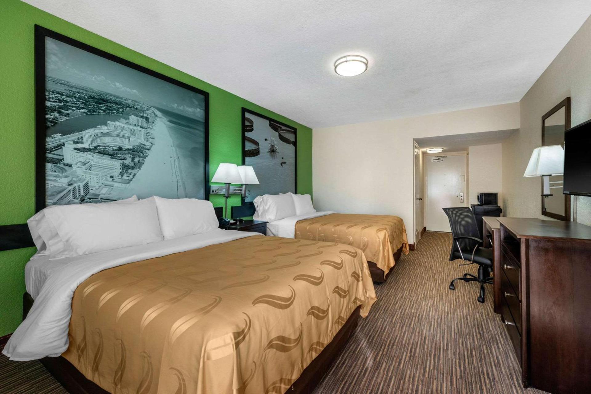 Quality Inn Daytona Beach Oceanfront photo 9