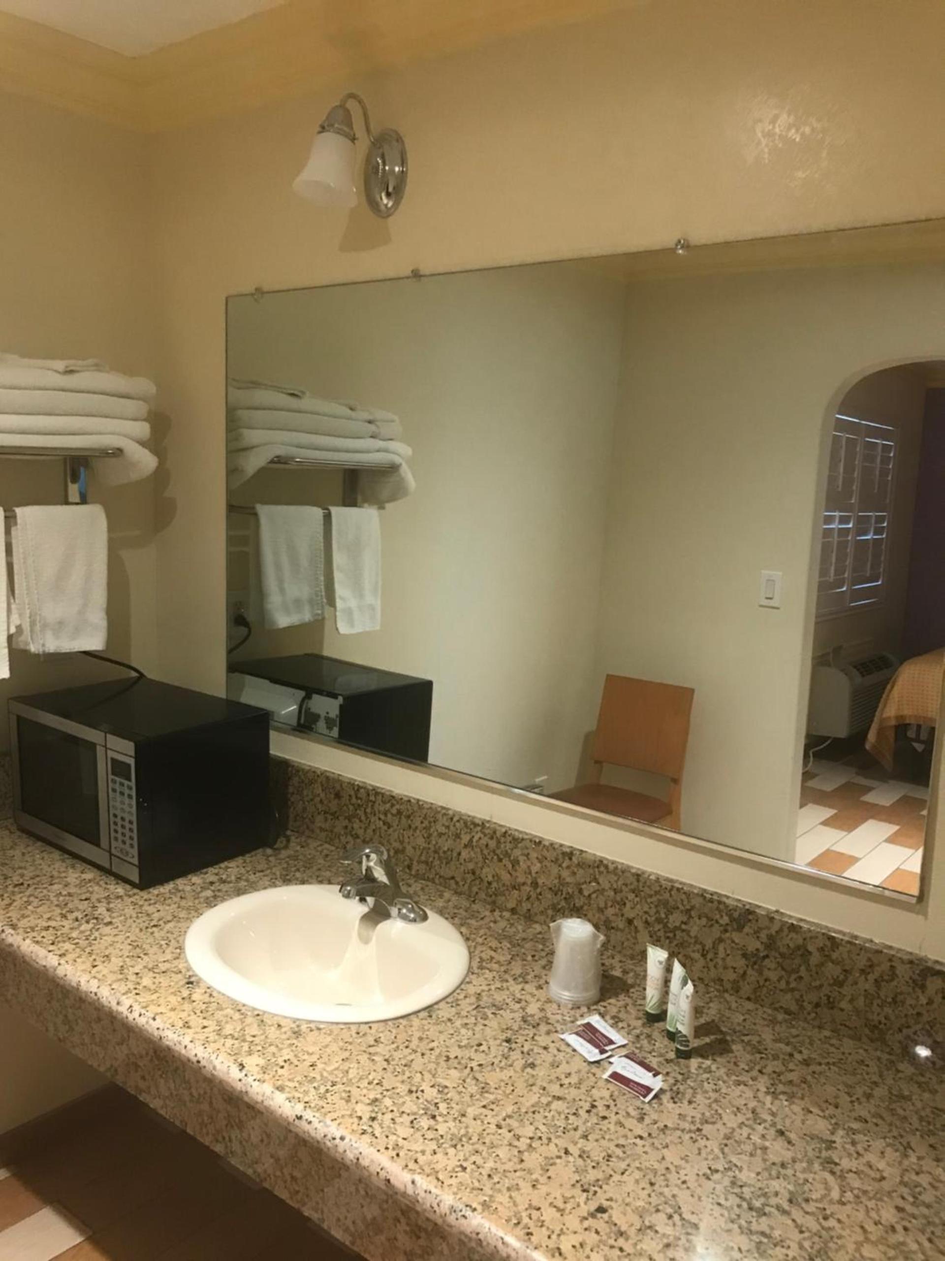 All 8 Motel photo 23
