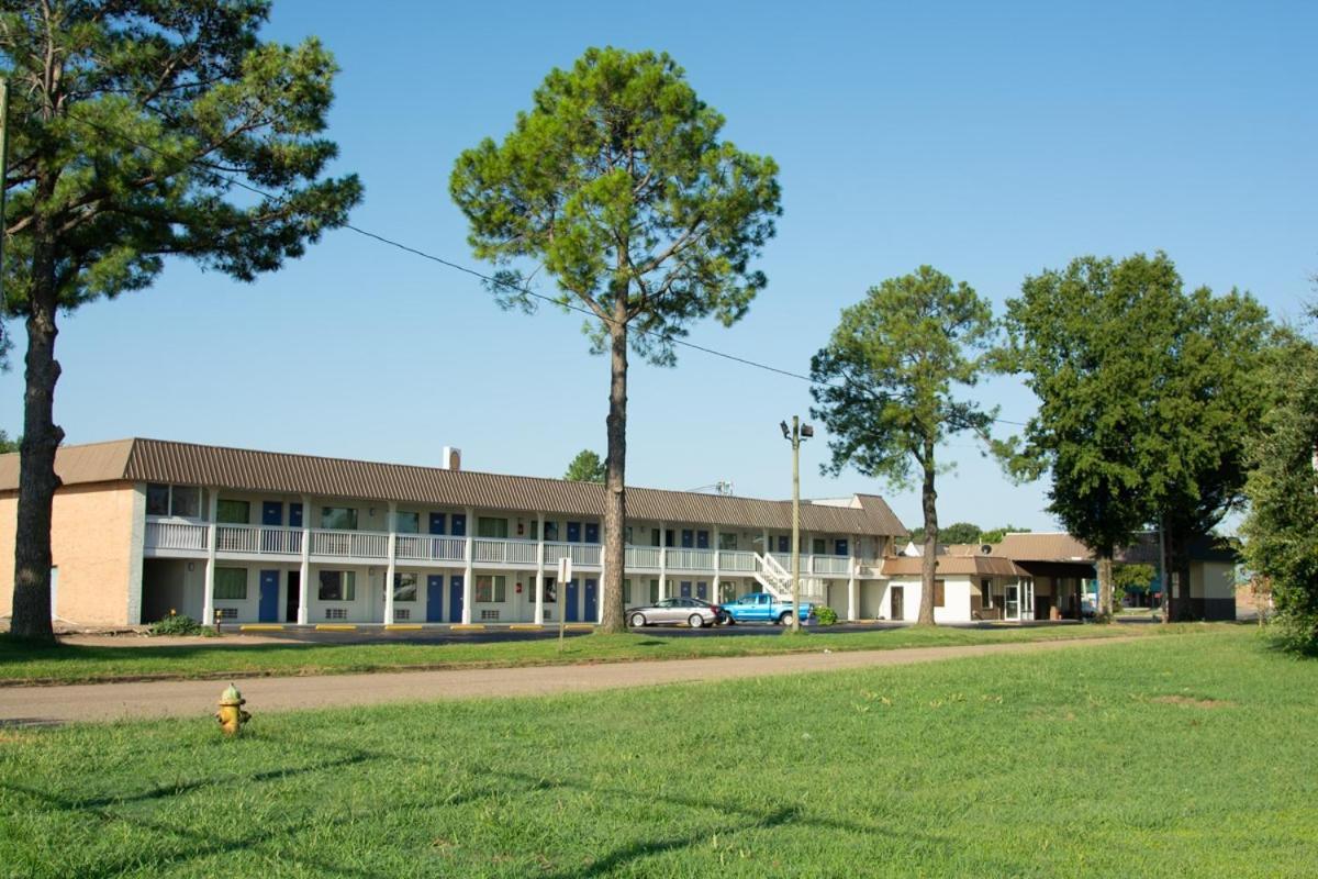 Motel 6-Brinkley, AR photo 13