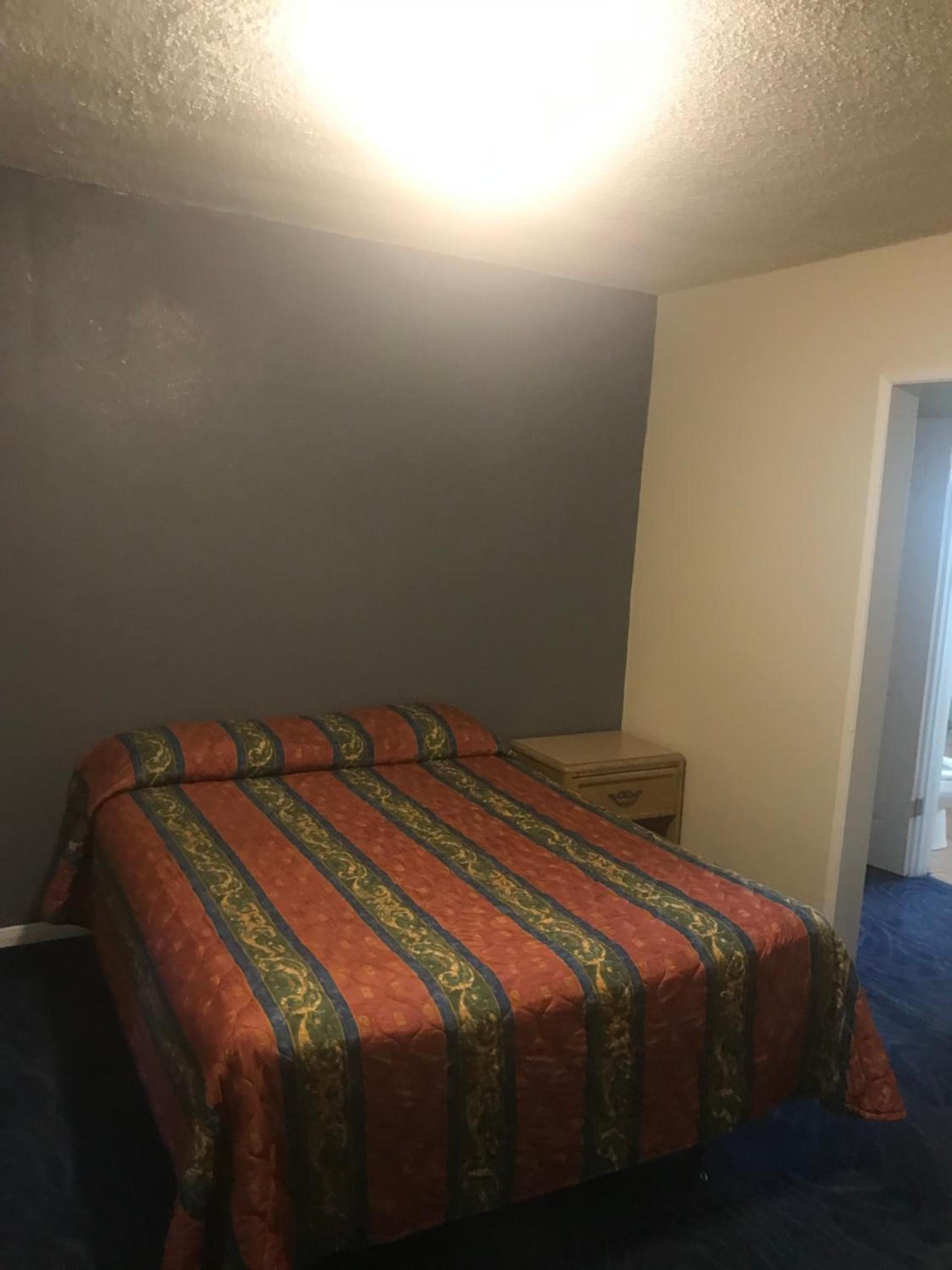 All 8 Motel photo 14