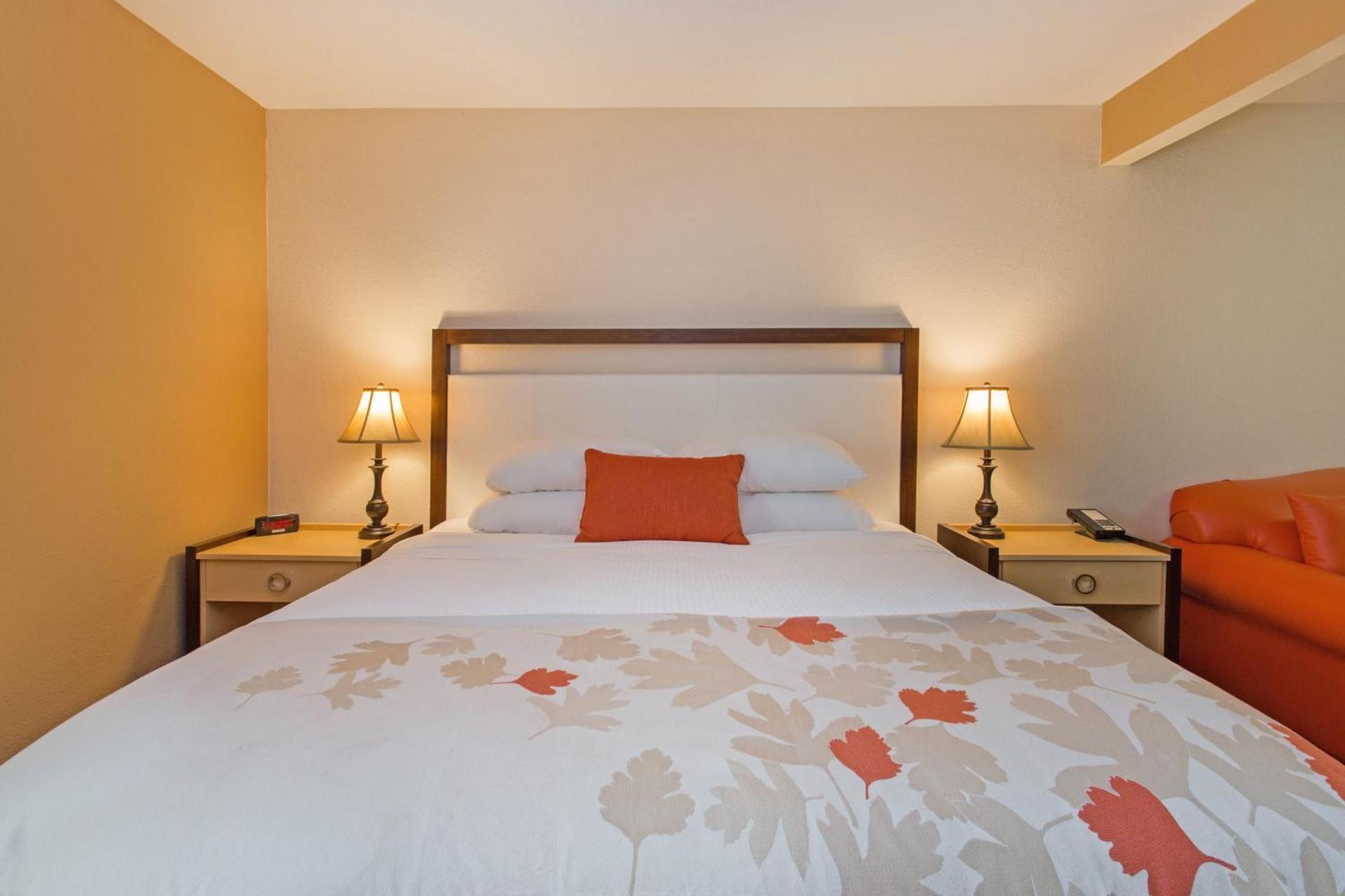 Hawthorn Suites by Wyndham Allentown-Fogelsville photo 13