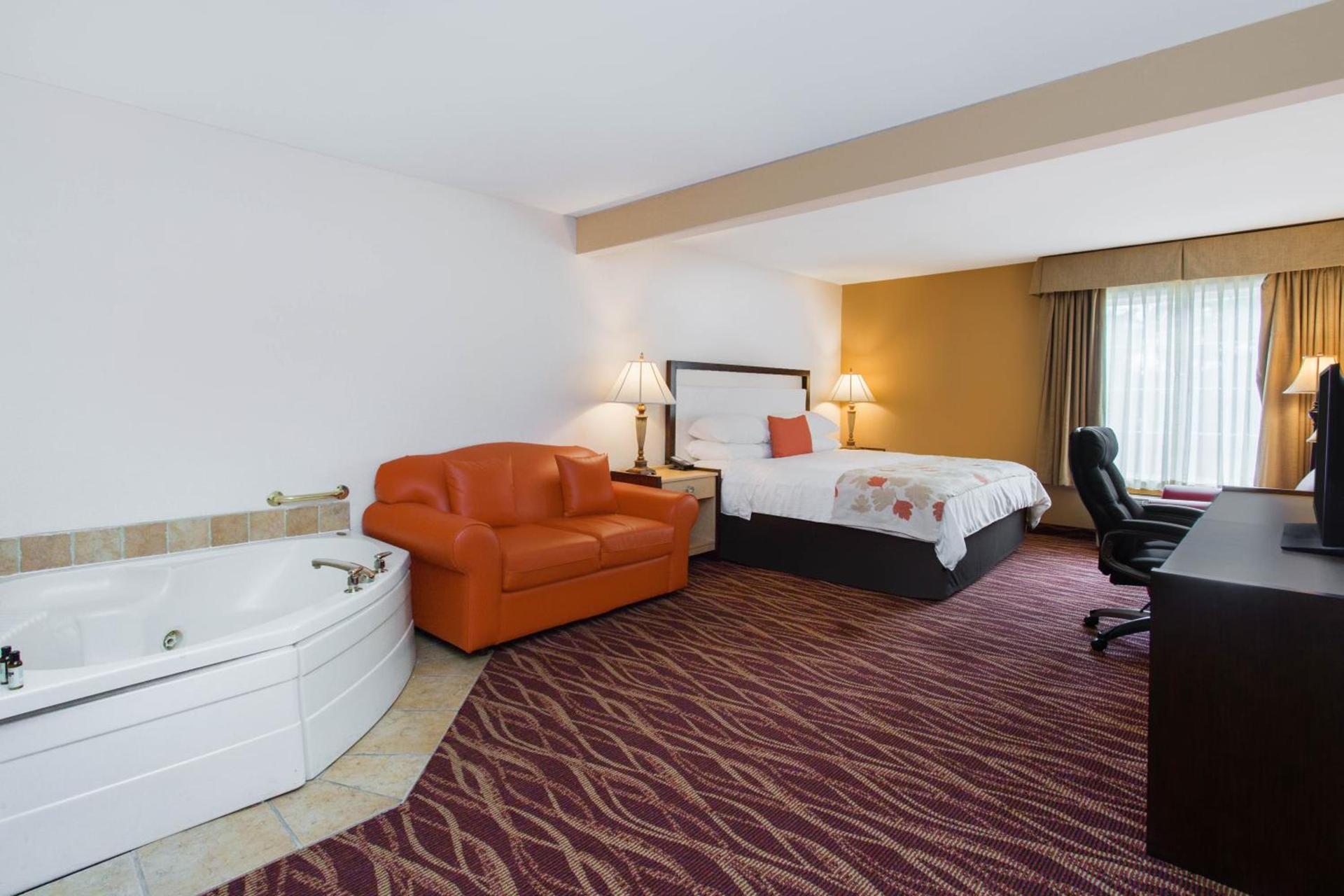 Hawthorn Suites by Wyndham Allentown-Fogelsville photo 15