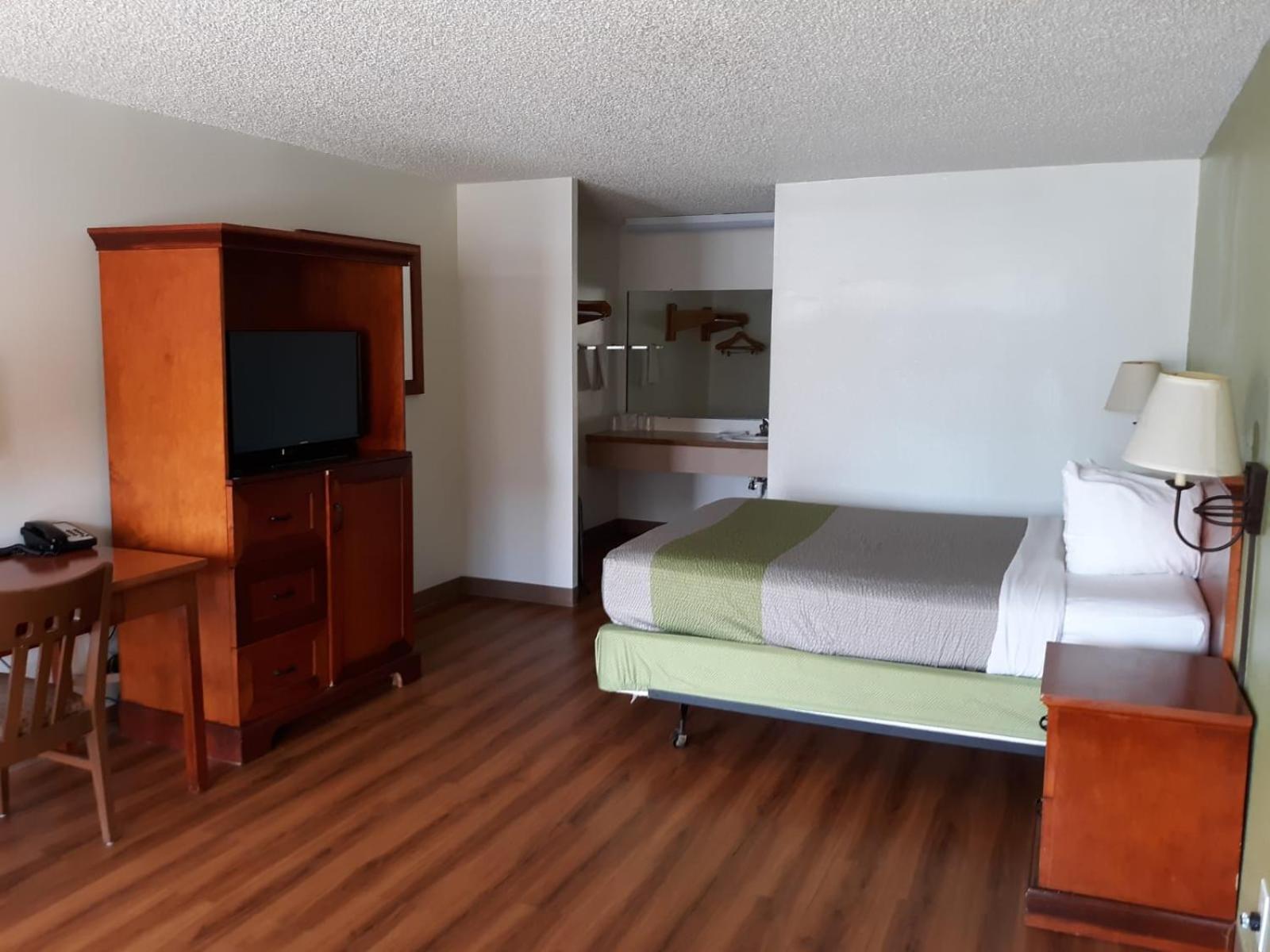 OYO Hotel Centralia photo 52