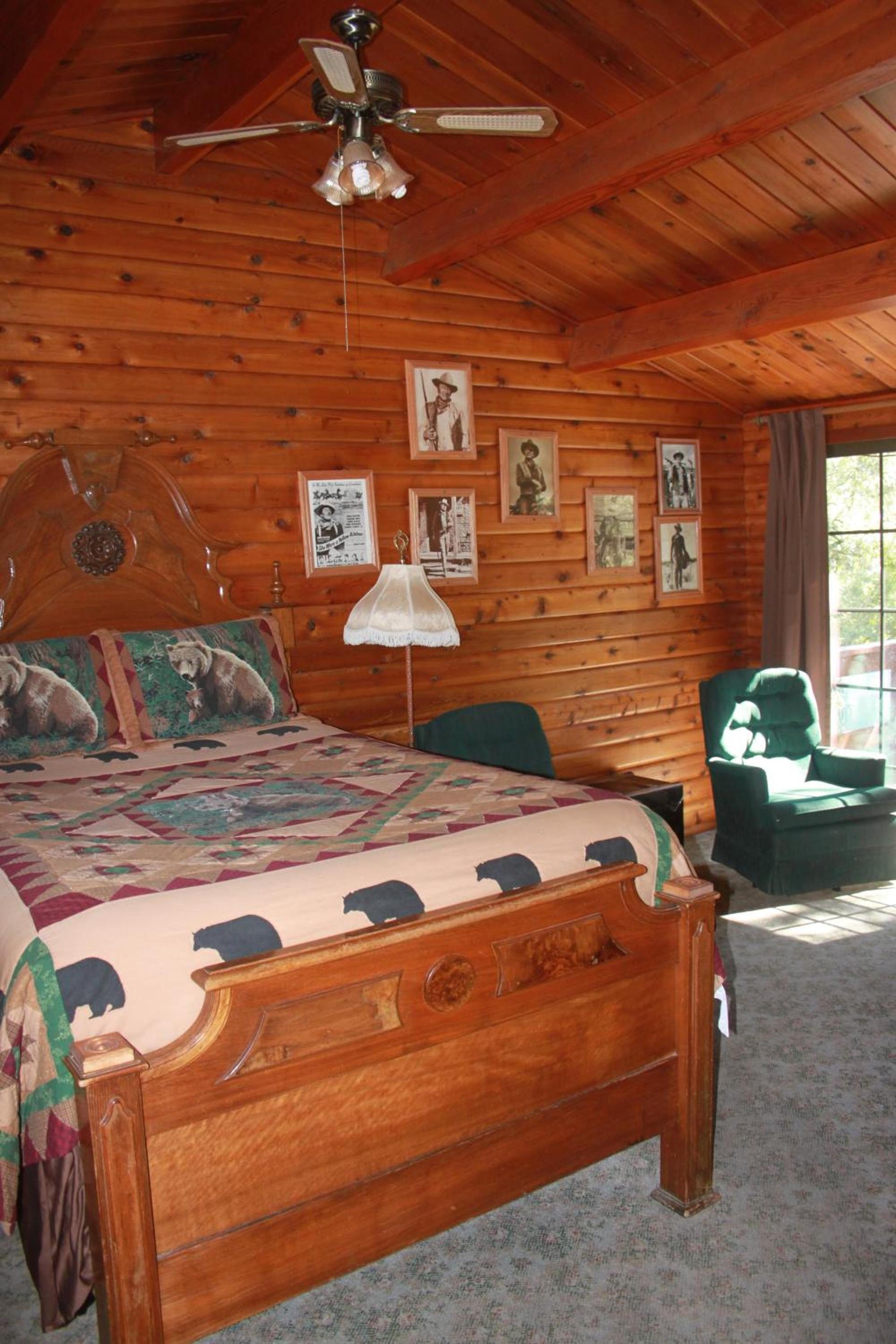 Virginia Creek Settlement photo 8