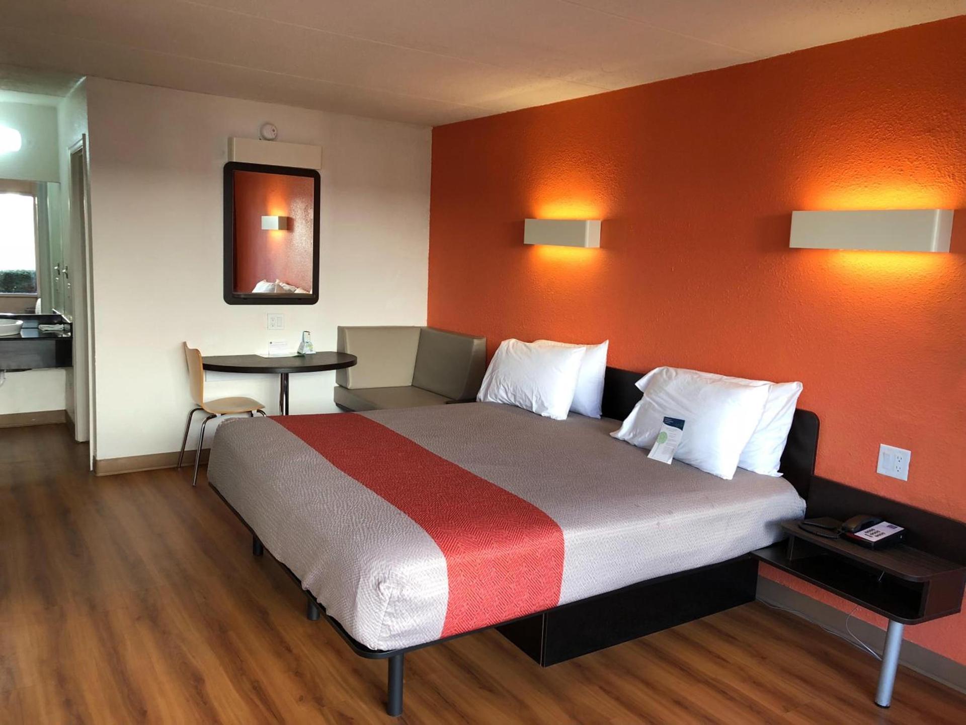 Motel 6-Brunswick, GA photo 5