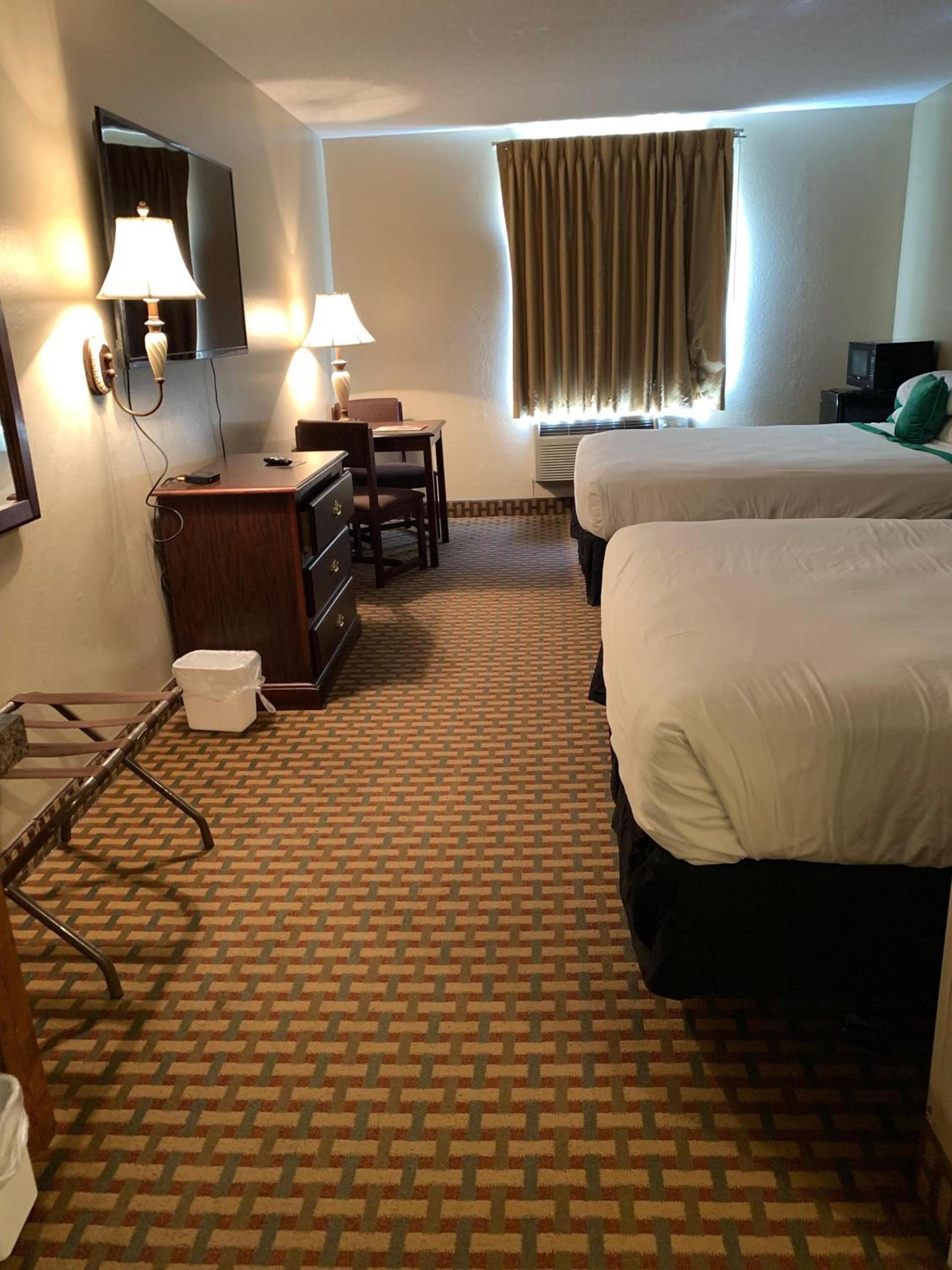 Rest Inn Fort Smith photo 22