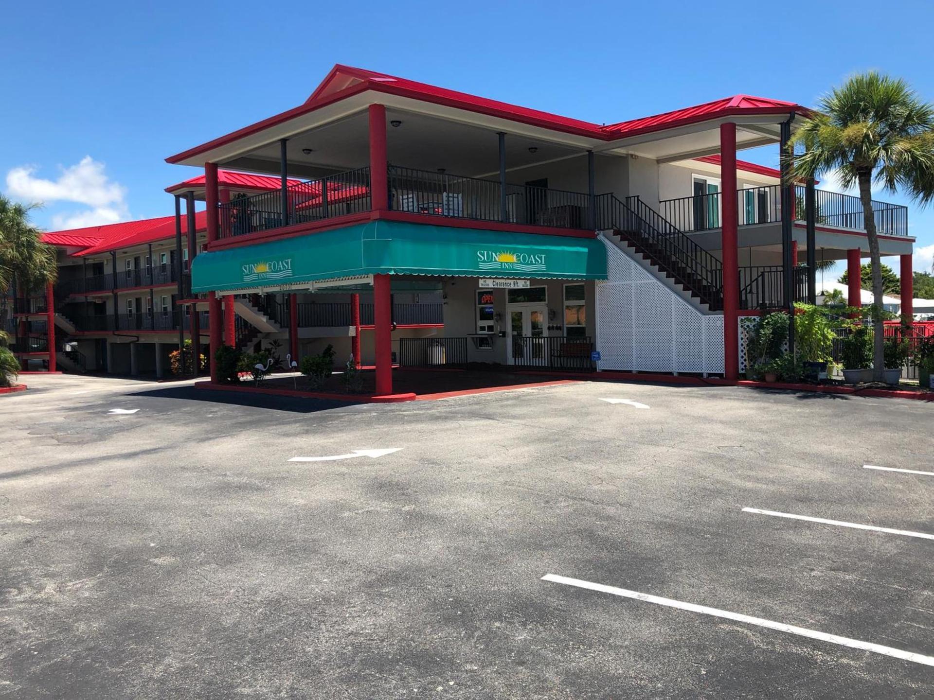 Sun Coast Inn photo 10