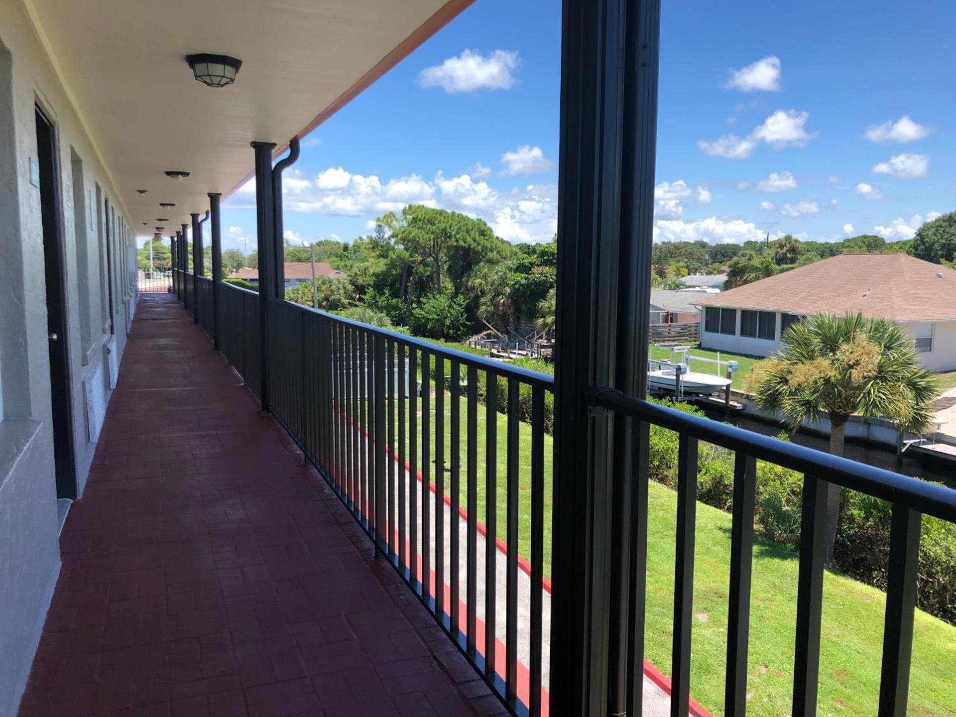 Sun Coast Inn photo 21