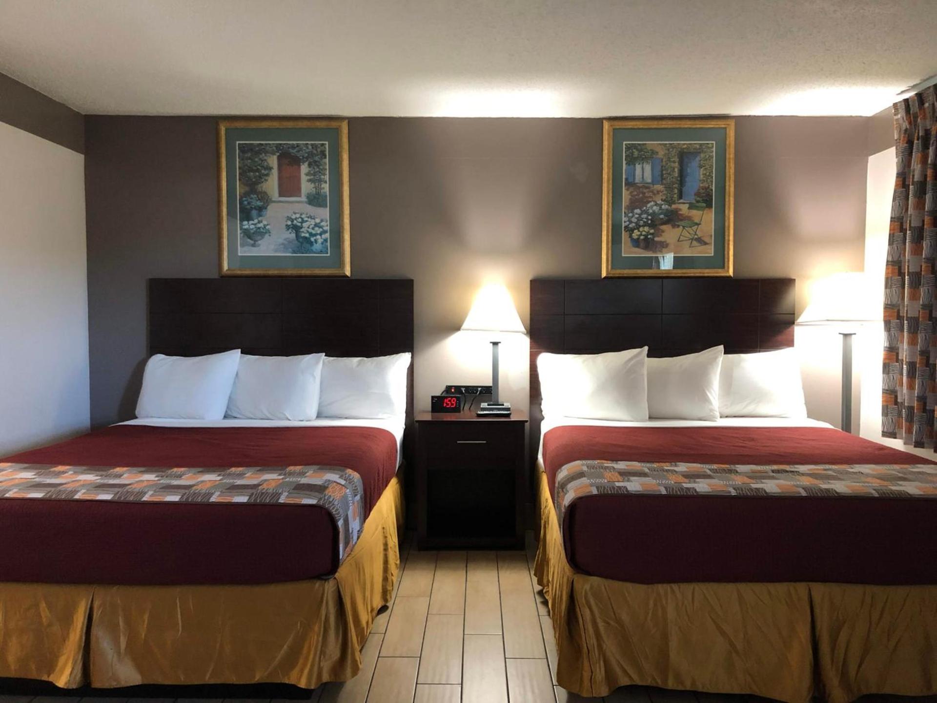 Sun Coast Inn photo 23
