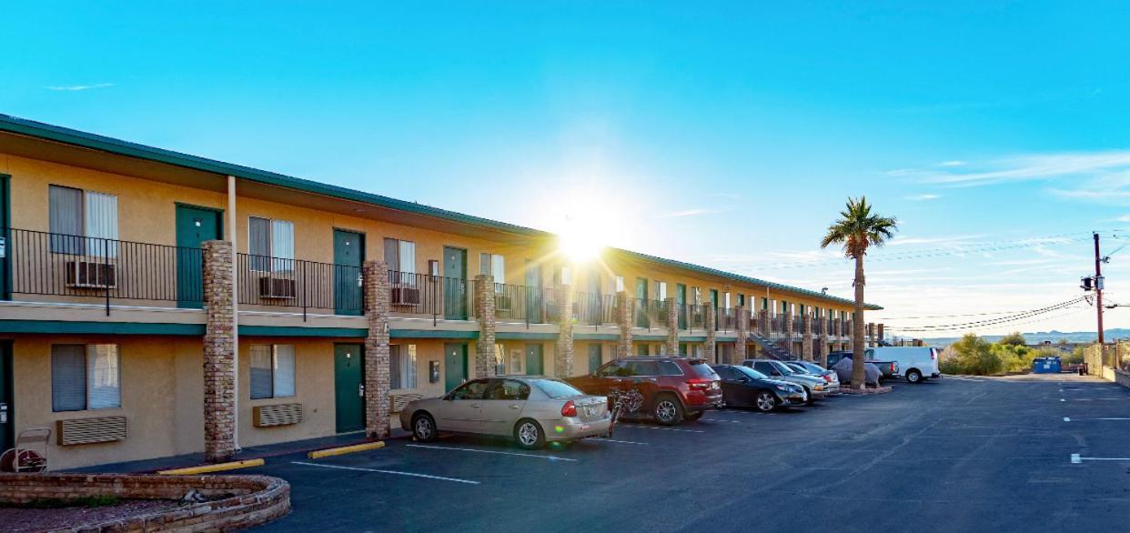 Windsor Inn Lake Havasu City photo 22