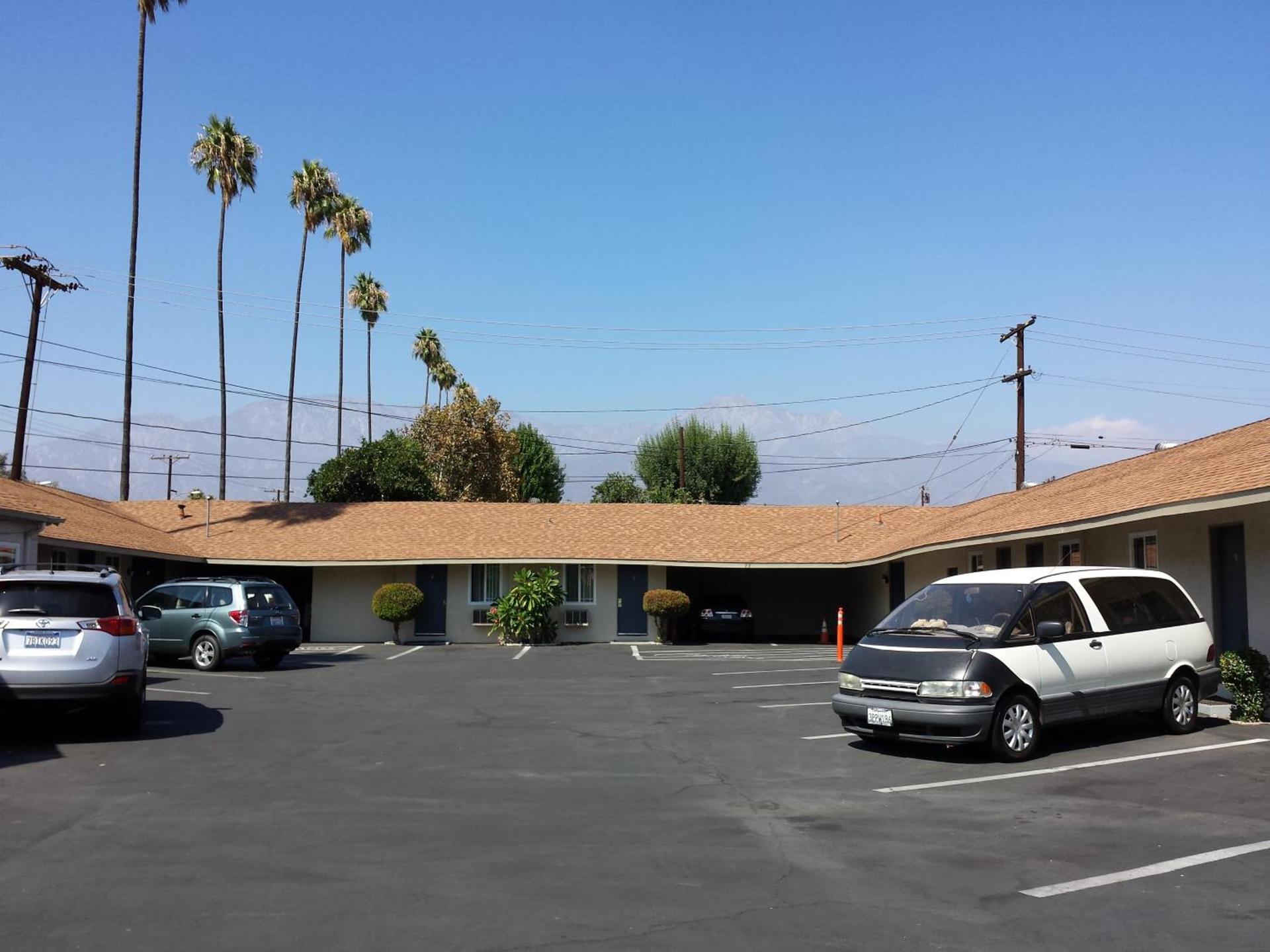New Kansan Motel photo 13