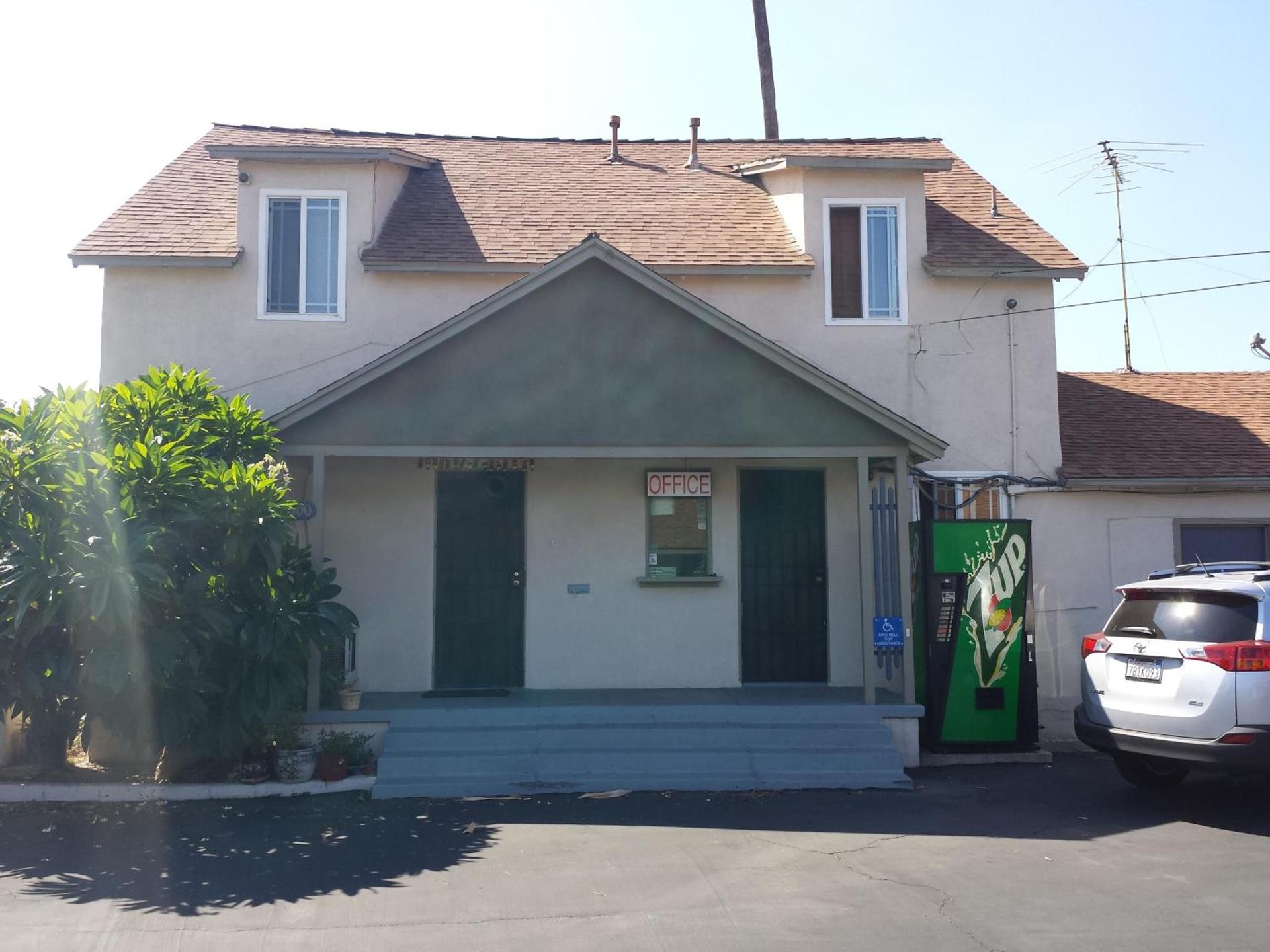New Kansan Motel photo 2