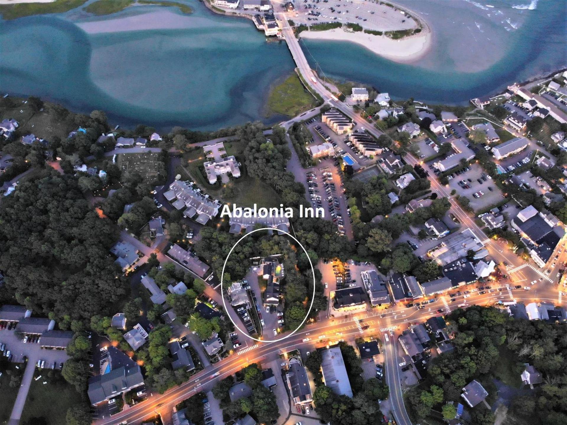 Abalonia Inn photo 3