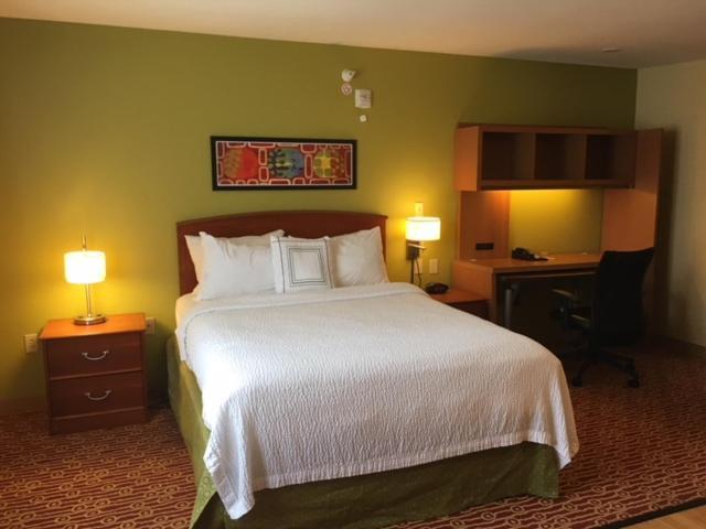 Hawthorn Extended Stay by Wyndham Cincinnati NE Mason photo 6