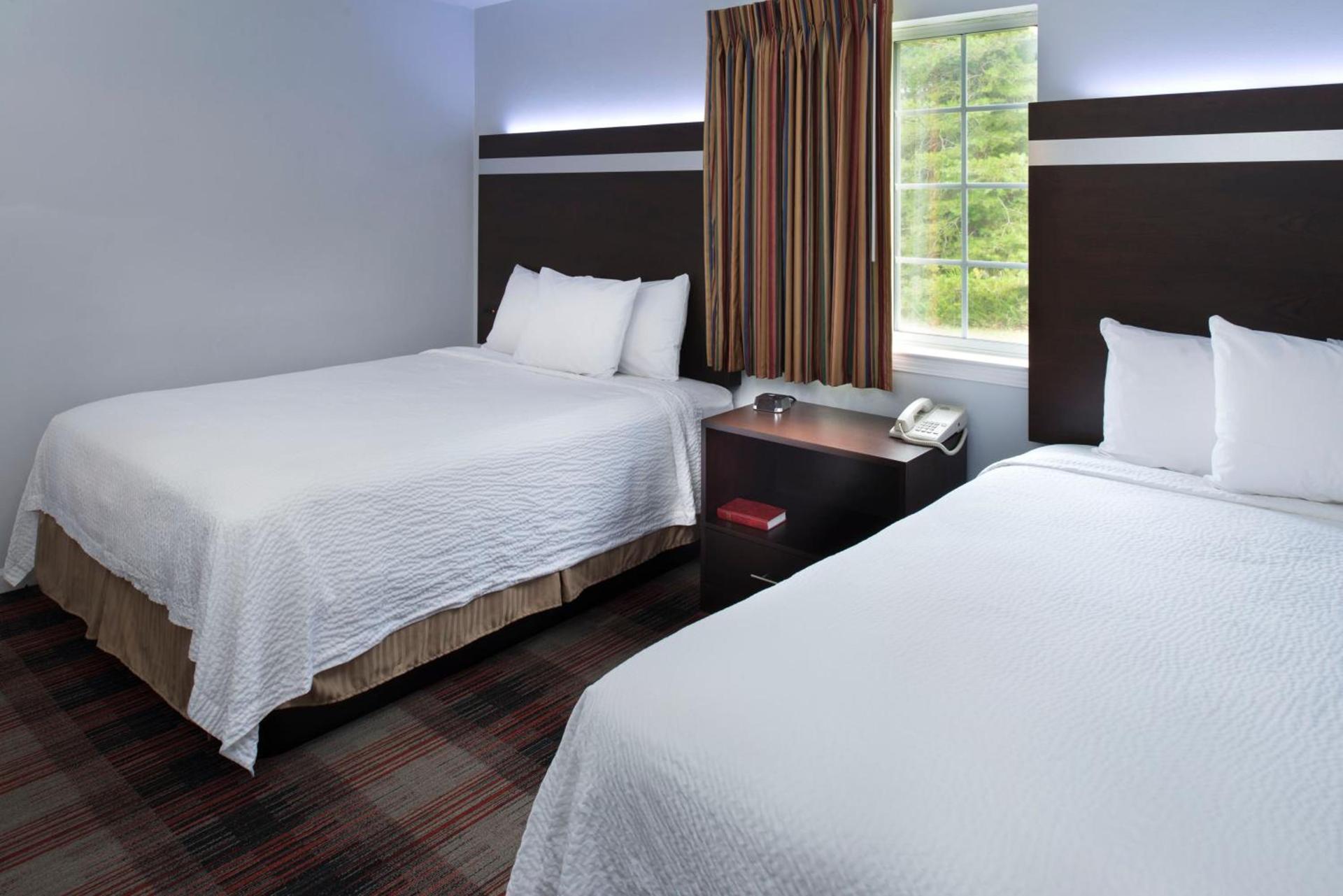 Luxbury Inn & Suites photo 35
