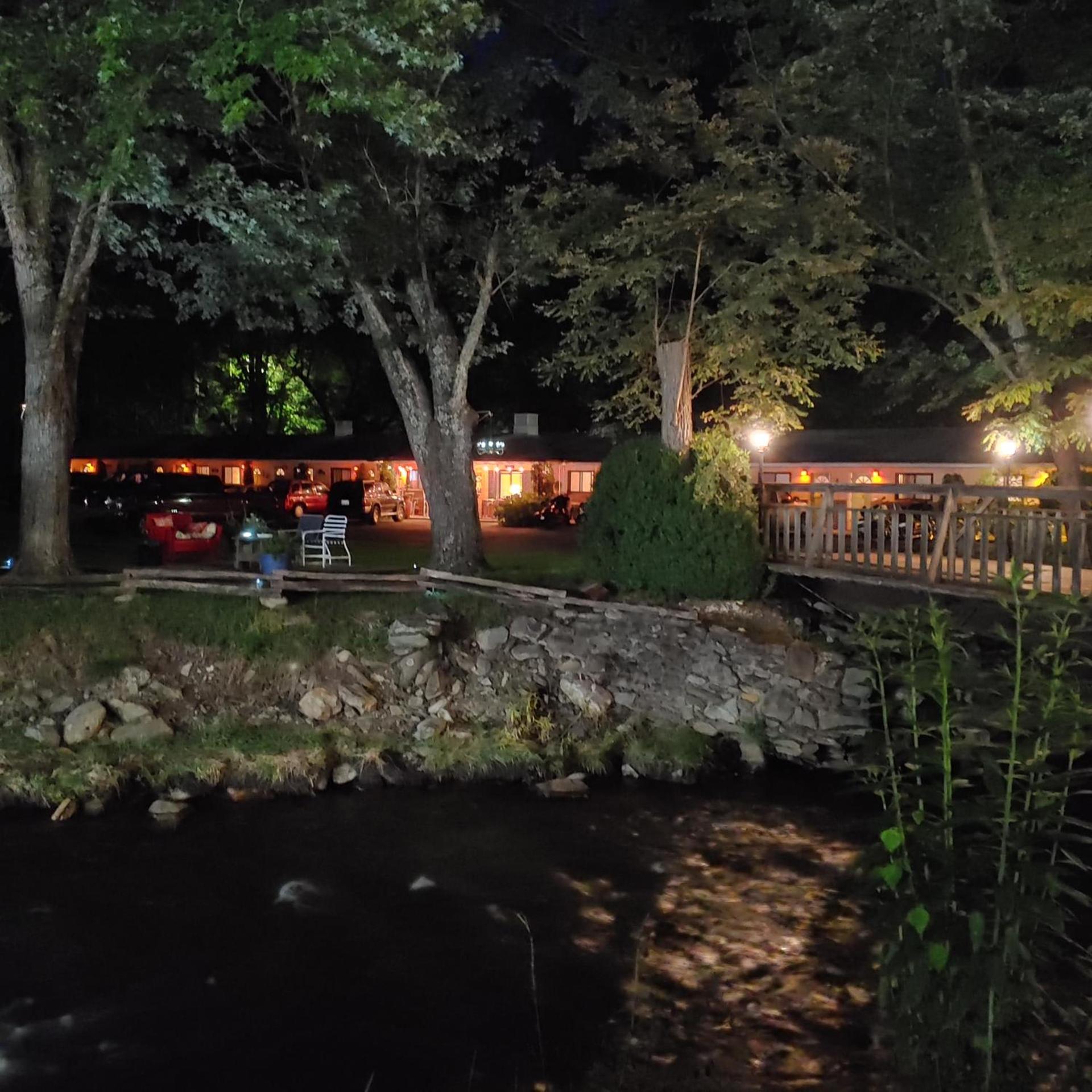 Rolling Brook Inn photo 38