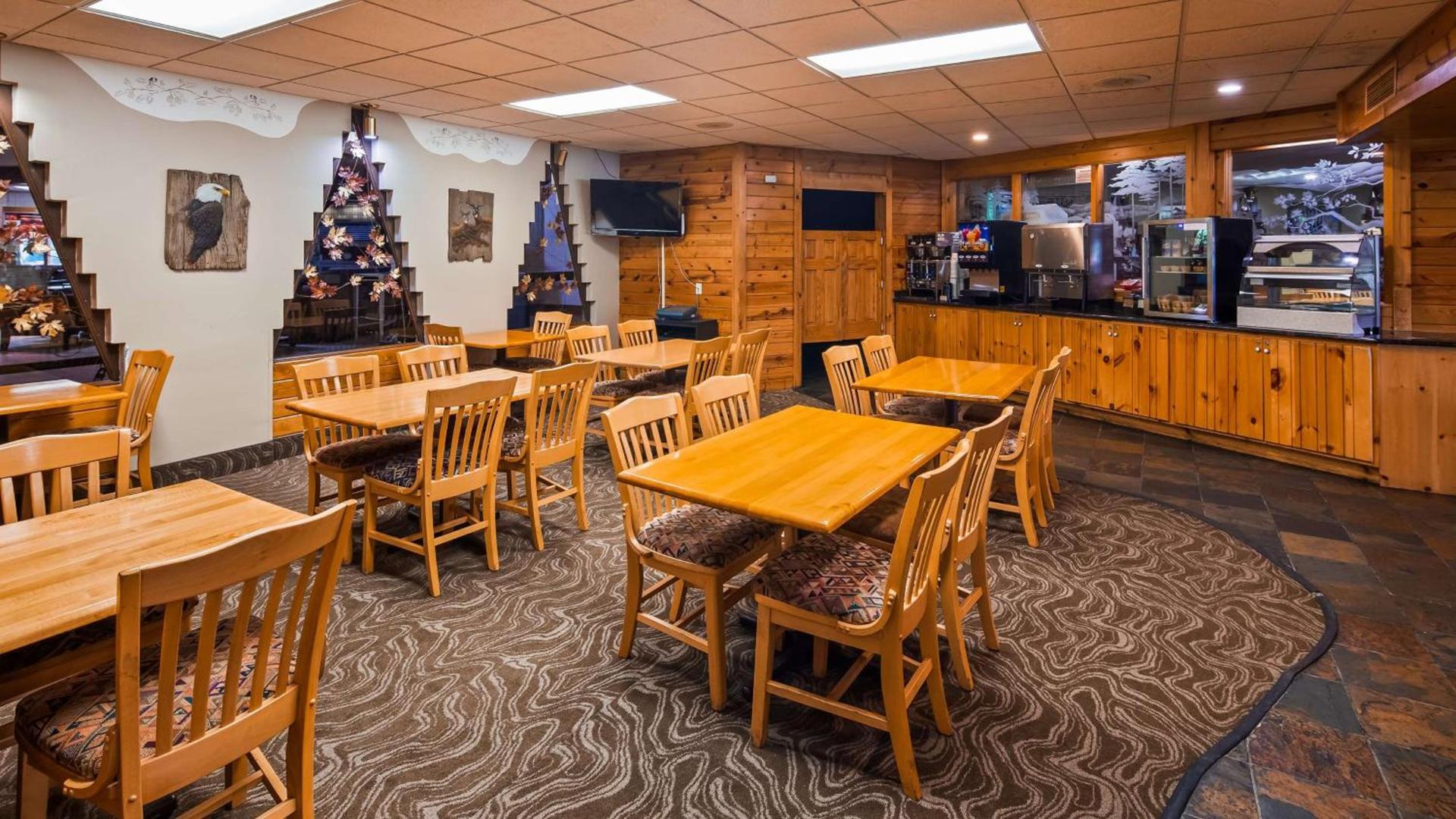 Quality Inn & Suites Black River Falls I-94 photo 7