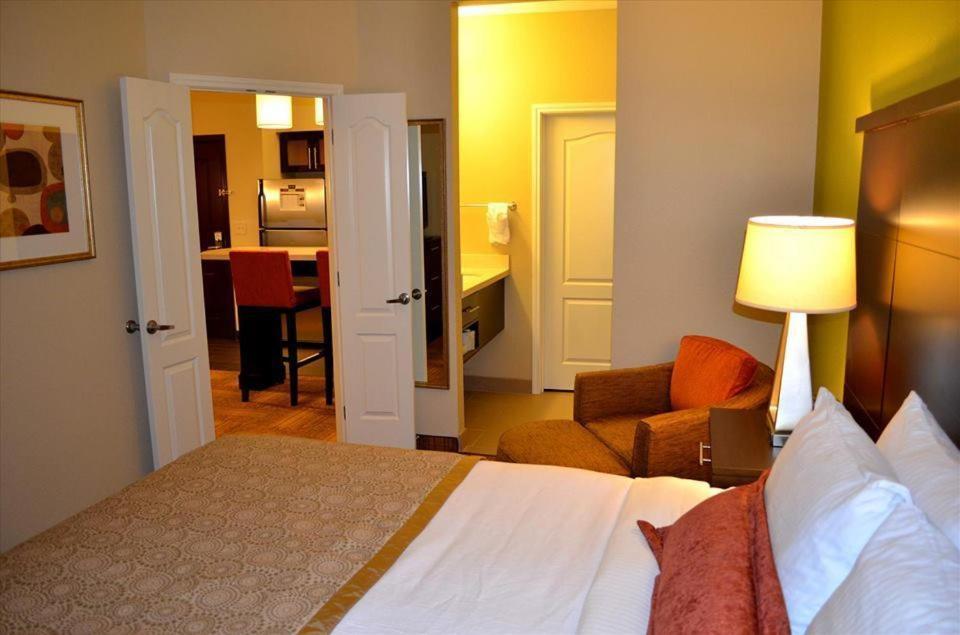 Staybridge Suites Atlanta Airport photo 31