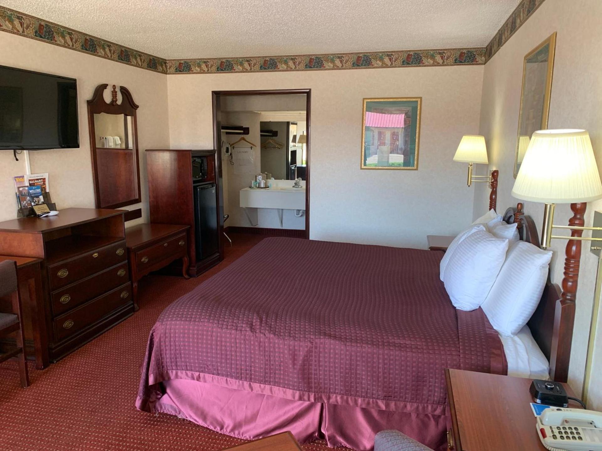 Regency Inn photo 30