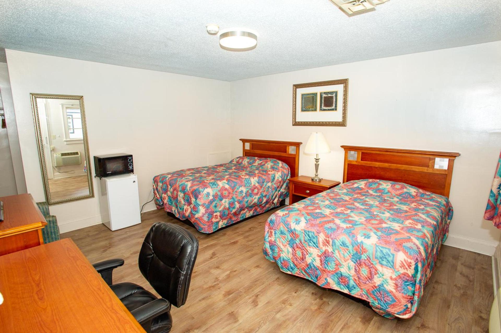 Coach House Inn photo 29