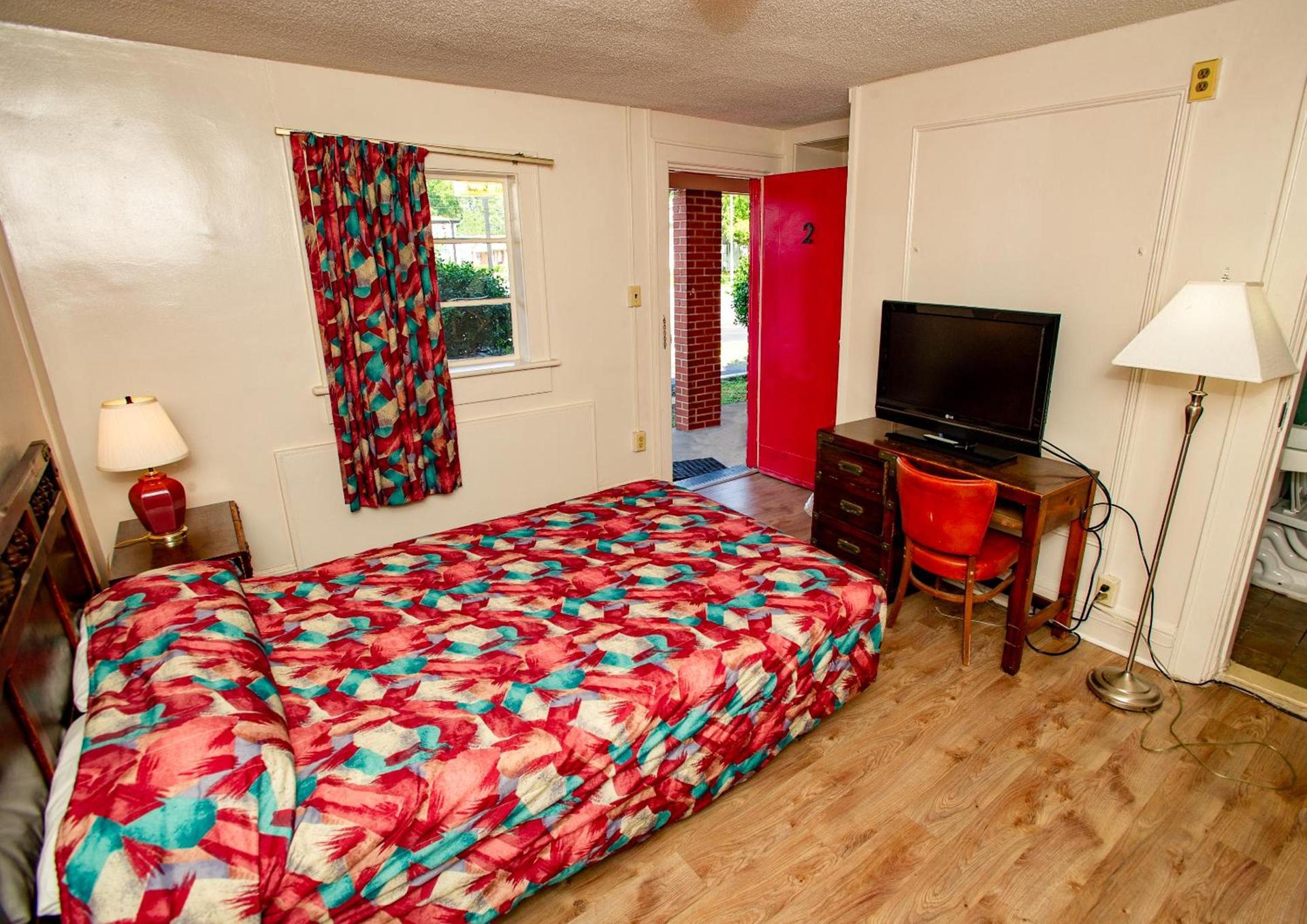 Coach House Inn photo 45