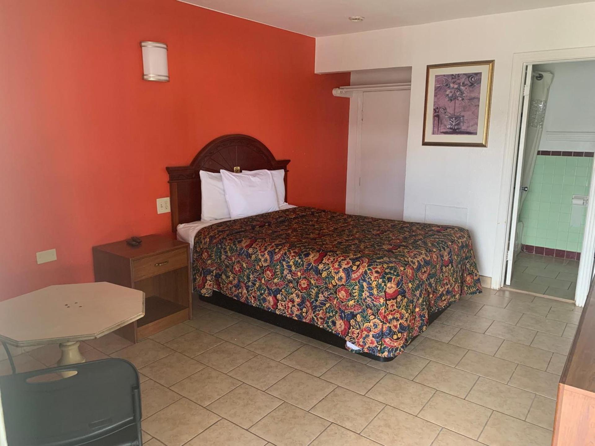 Mayo Inn photo 14