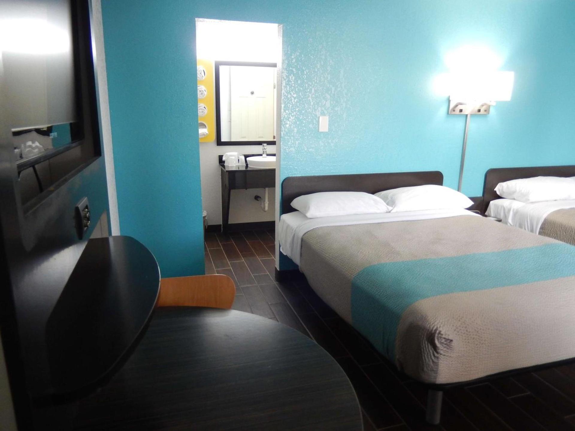 Motel 6-Portland, TX photo 7