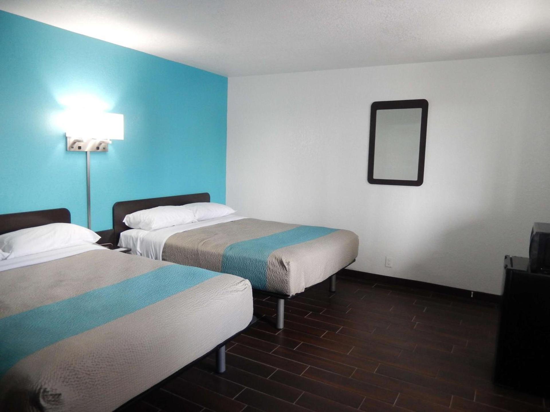 Motel 6-Portland, TX photo 6