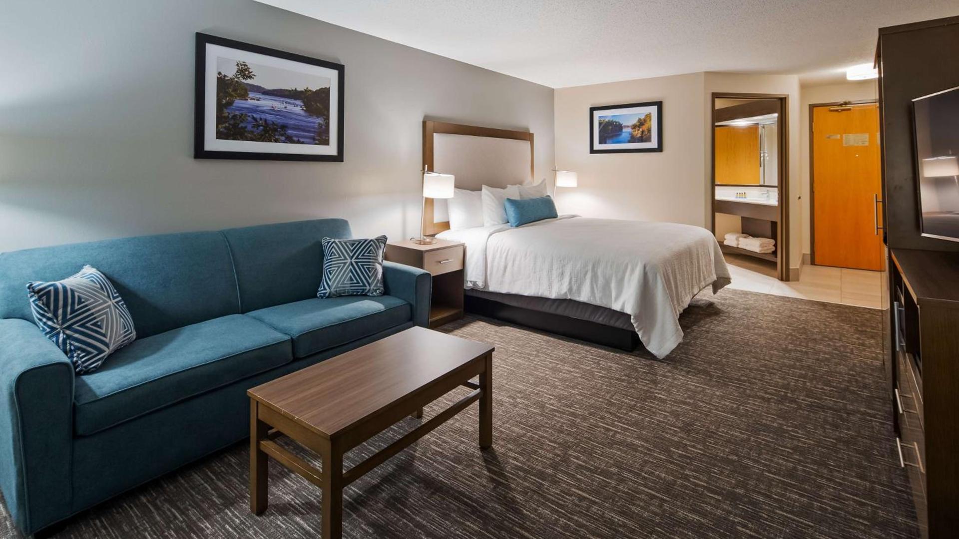 Best Western Plus Hudson I-94 photo 16