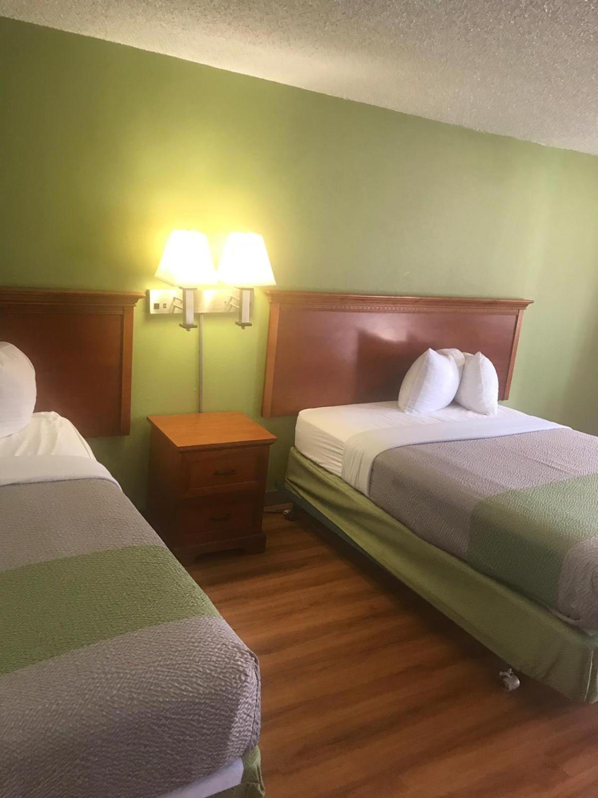 OYO Hotel Centralia photo 51