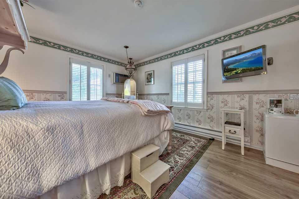 Silver Maple Inn photo 6