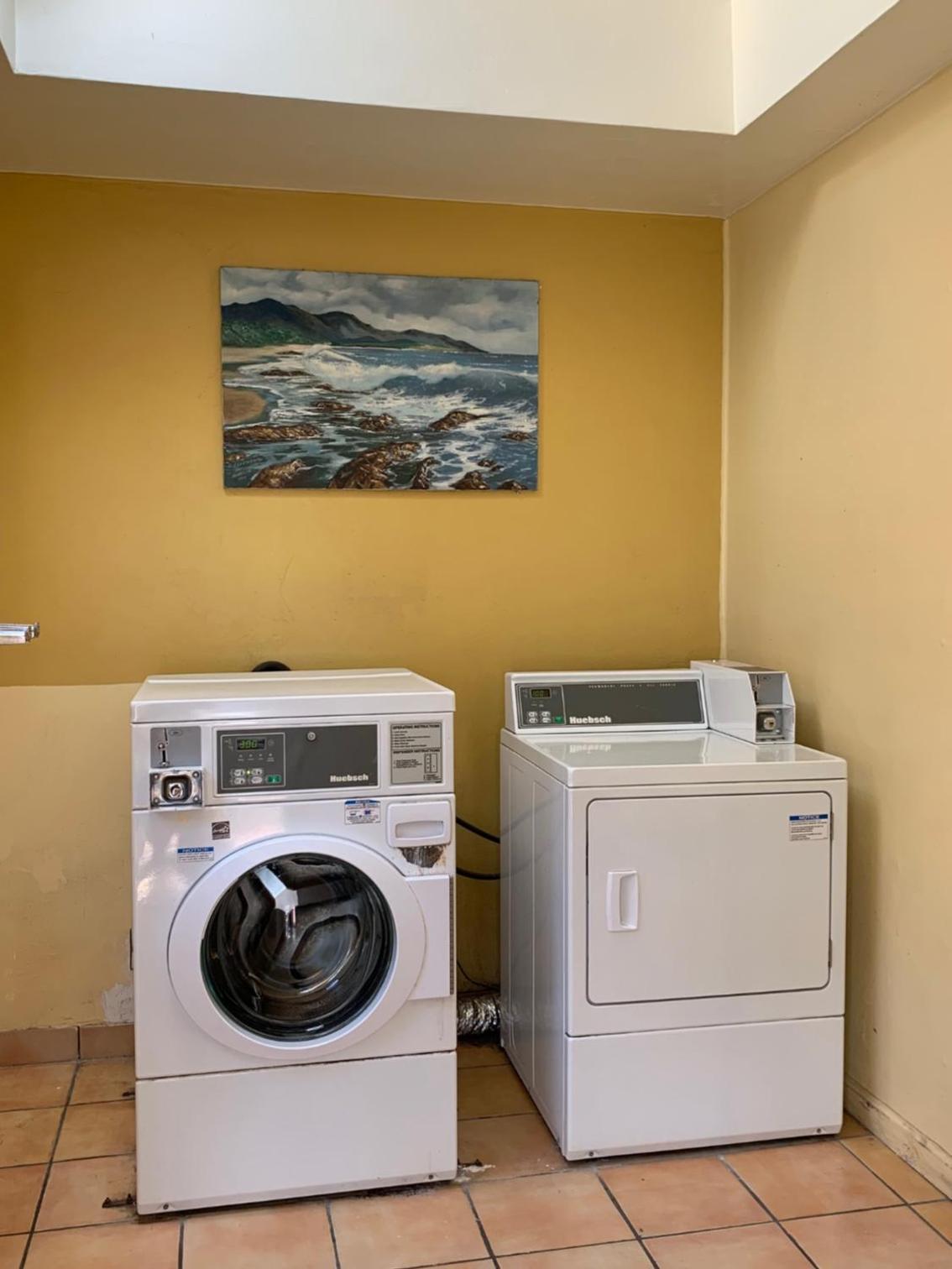 Sandyland Reef Inn photo 15