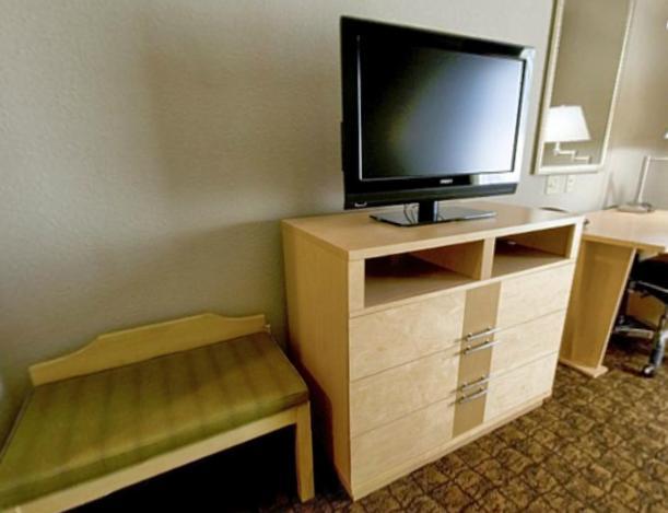 Holiday Inn Express Hotel and Suites Borger by IHG photo 6